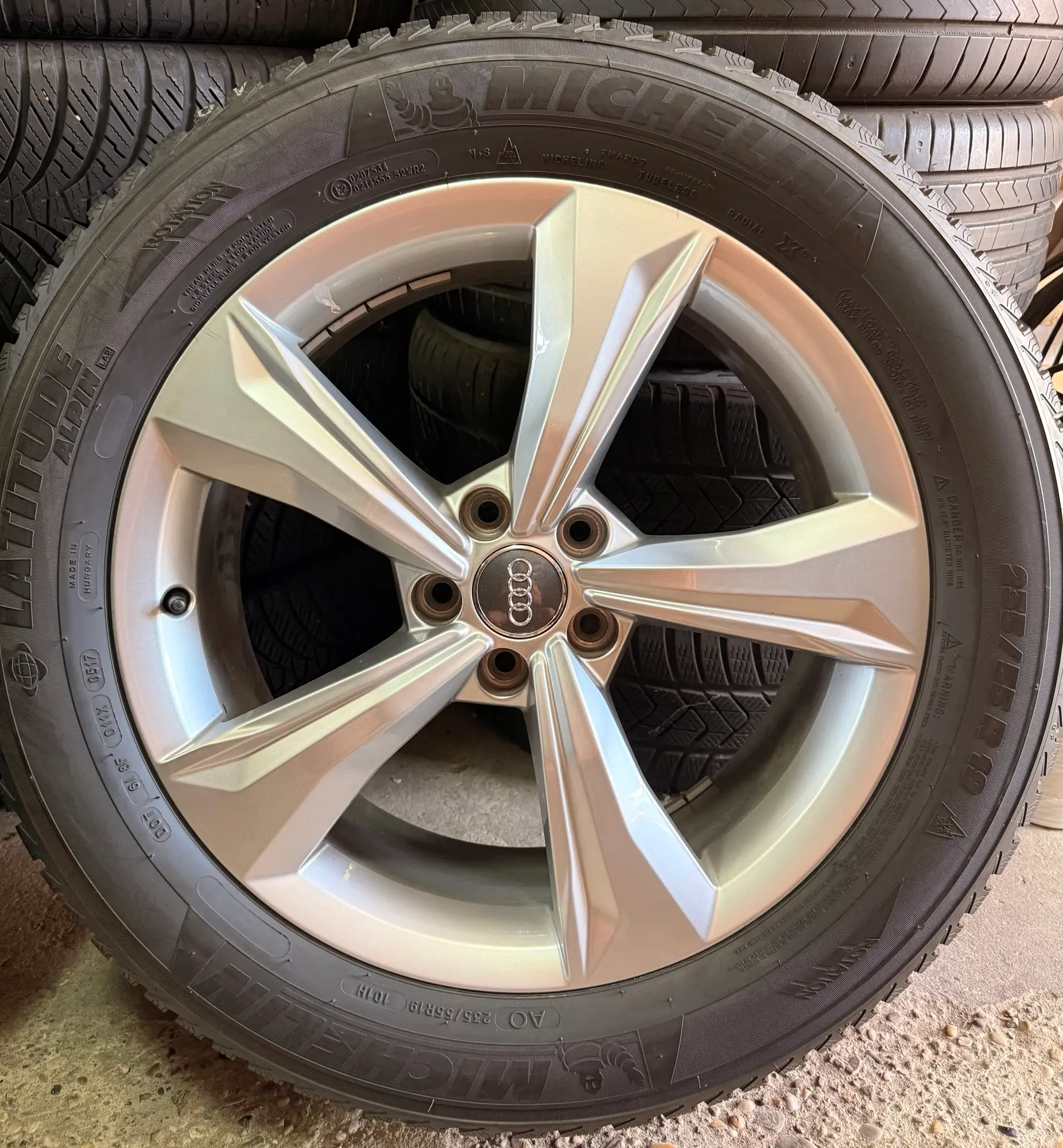 ALU FELGE AUDI 19" 5X112 GUME ZIMSKE 235-55-R19 - Slika 3