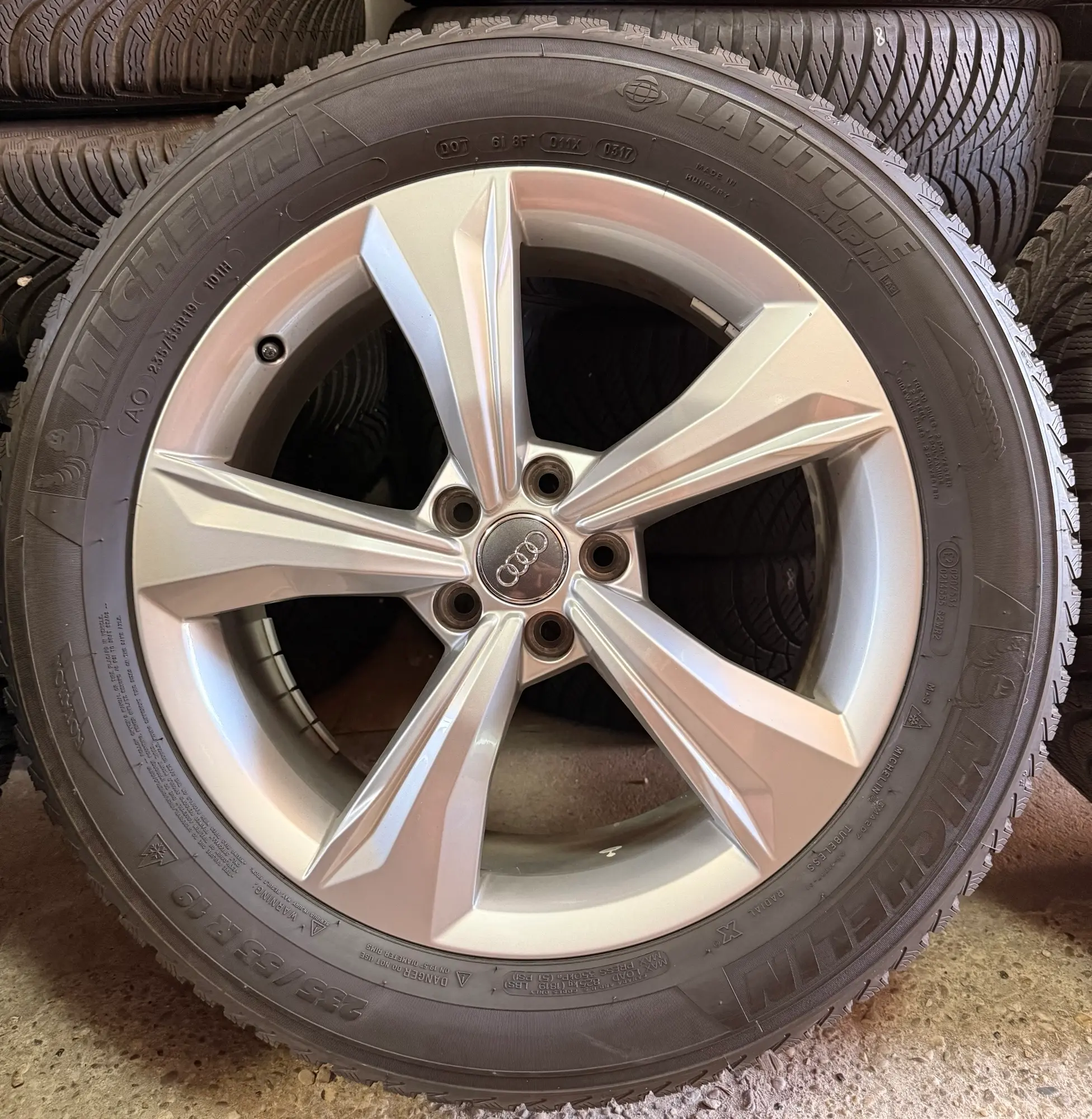 ALU FELGE AUDI 19" 5X112 GUME ZIMSKE 235-55-R19 - Slika 4