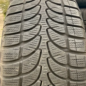 ZIMSKE GUME BRIDGESTONE BLIZZAK LM-80 EVO  235-60-R18