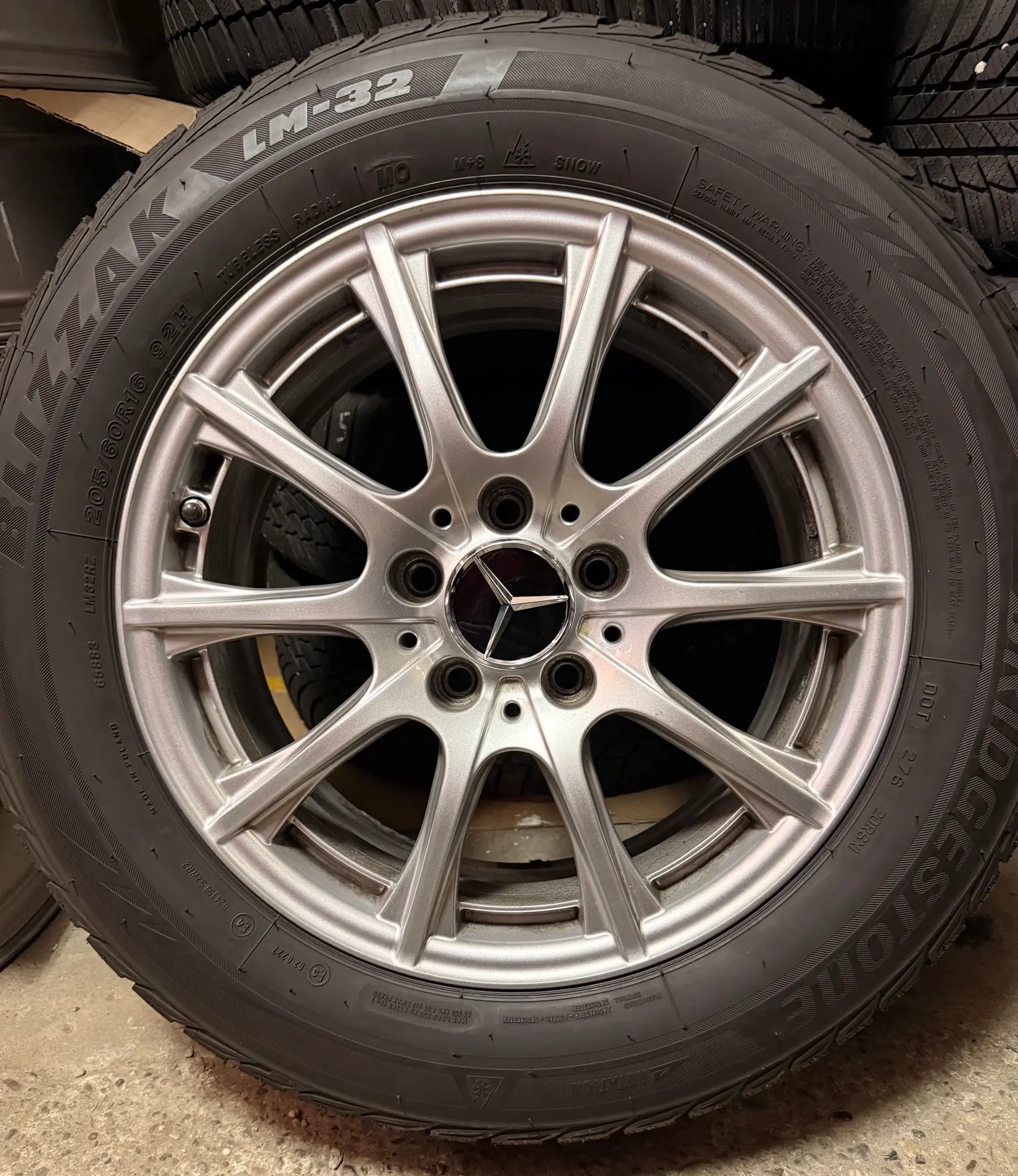 ALU FELGE MERCEDES 16" 5X112 + TPMS GUME ZIMSKE 205-60-R16 - Slika 2