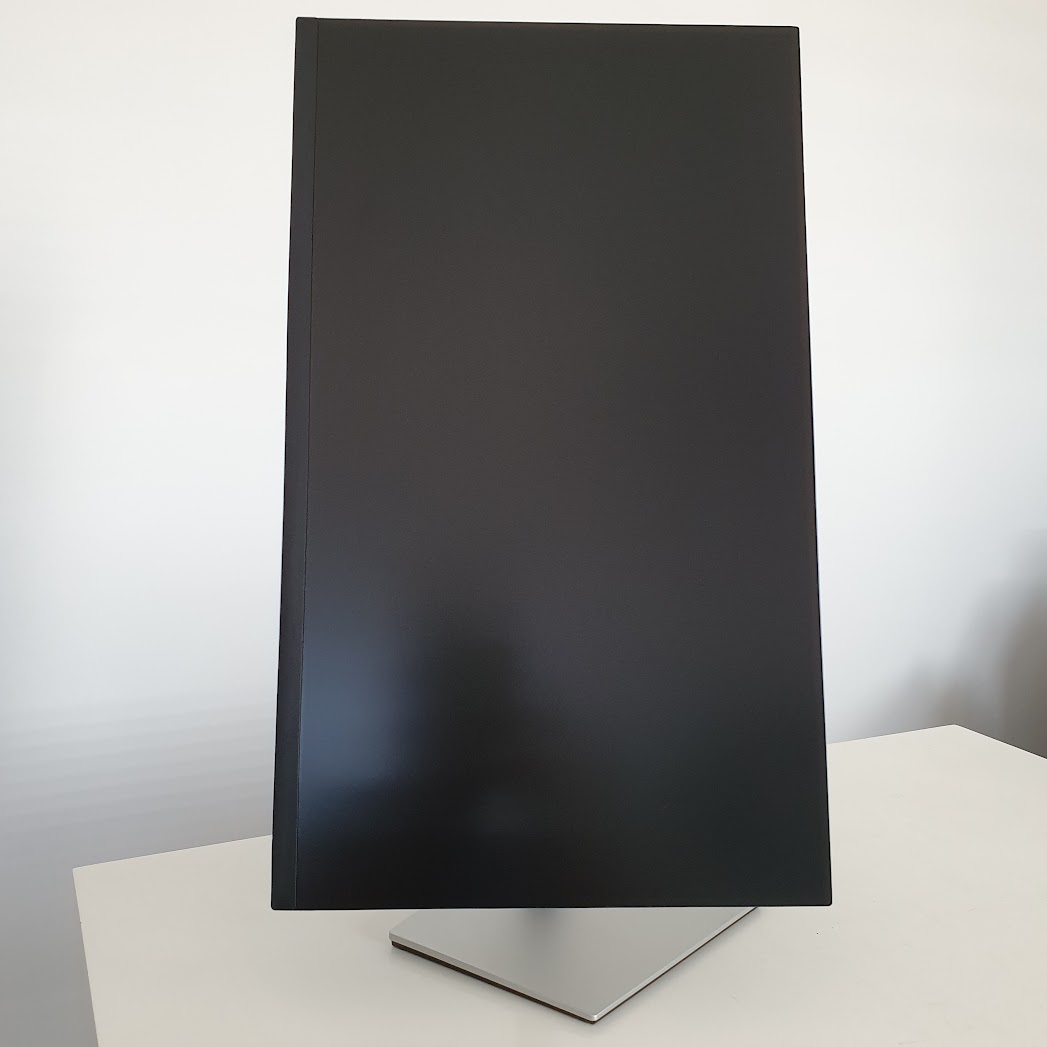 Bezramkowy Monitor Dell P2722HE 27 IPS FHD 1920x1080 HDMI DP USB-C - Slika 5