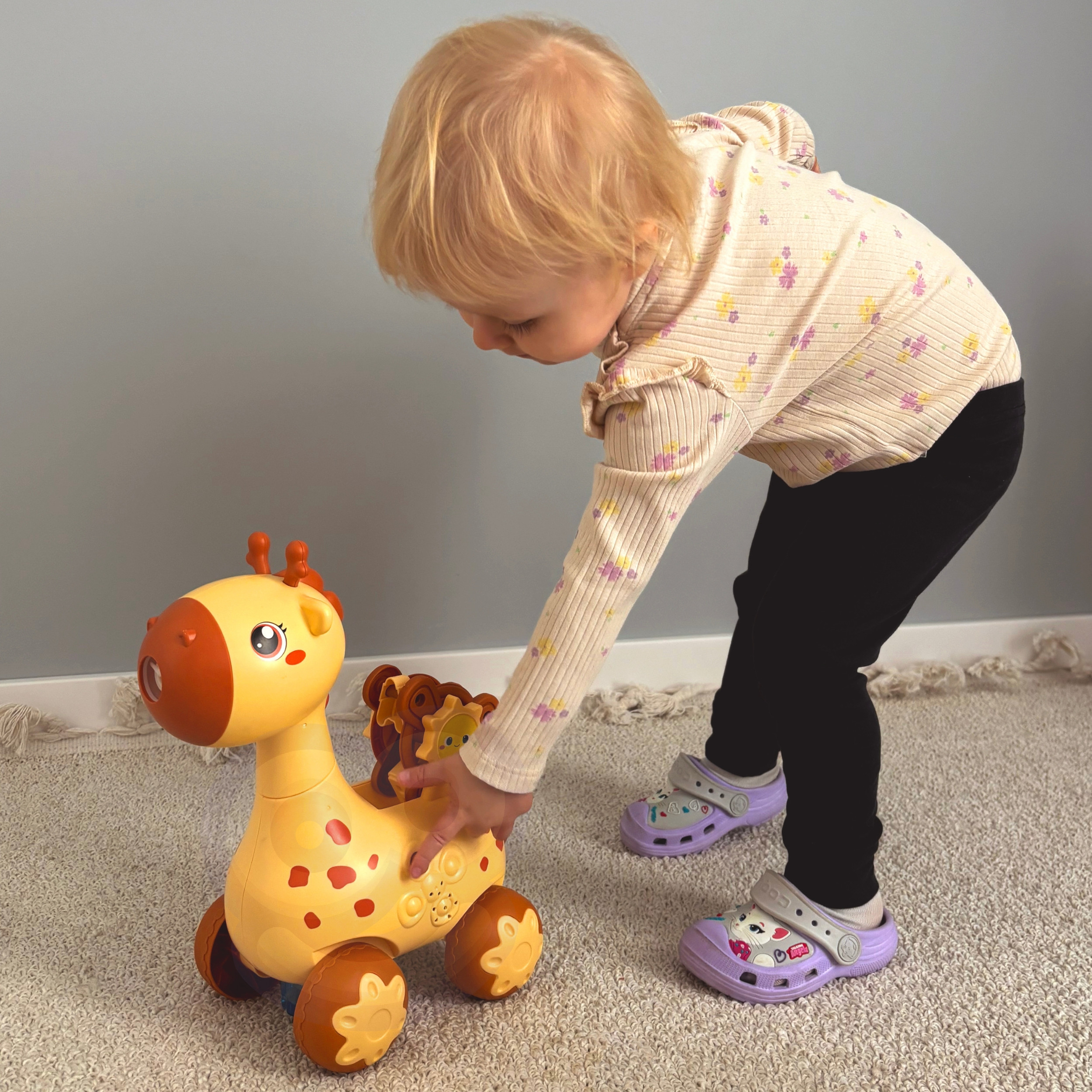 WOOPIE Giraffe Pusher 2-in-1 Bubble Machine for Kids - Slika 4