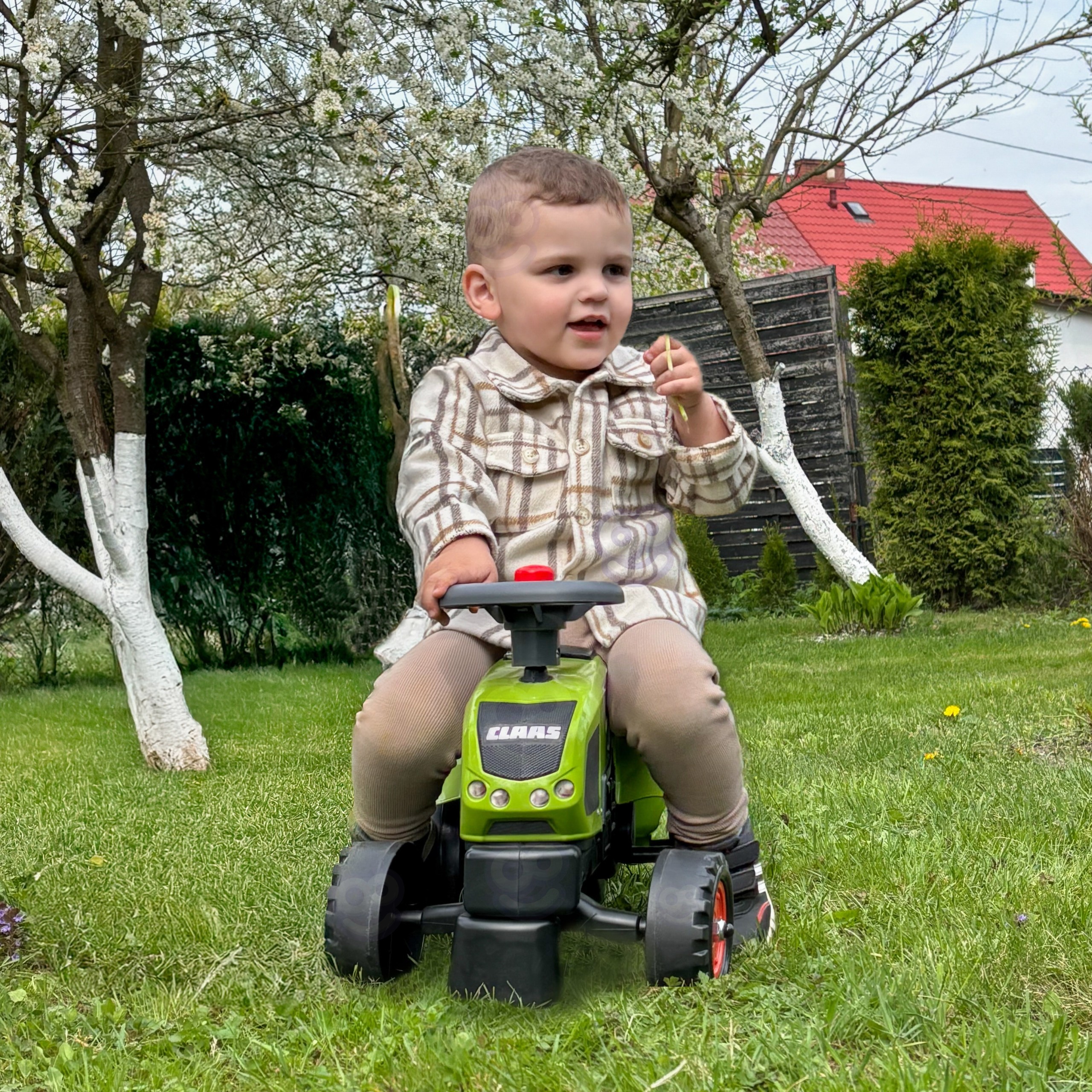 FALK Baby Claas Axos 310 Green Tractor with Trailer from 1 year - Slika 3