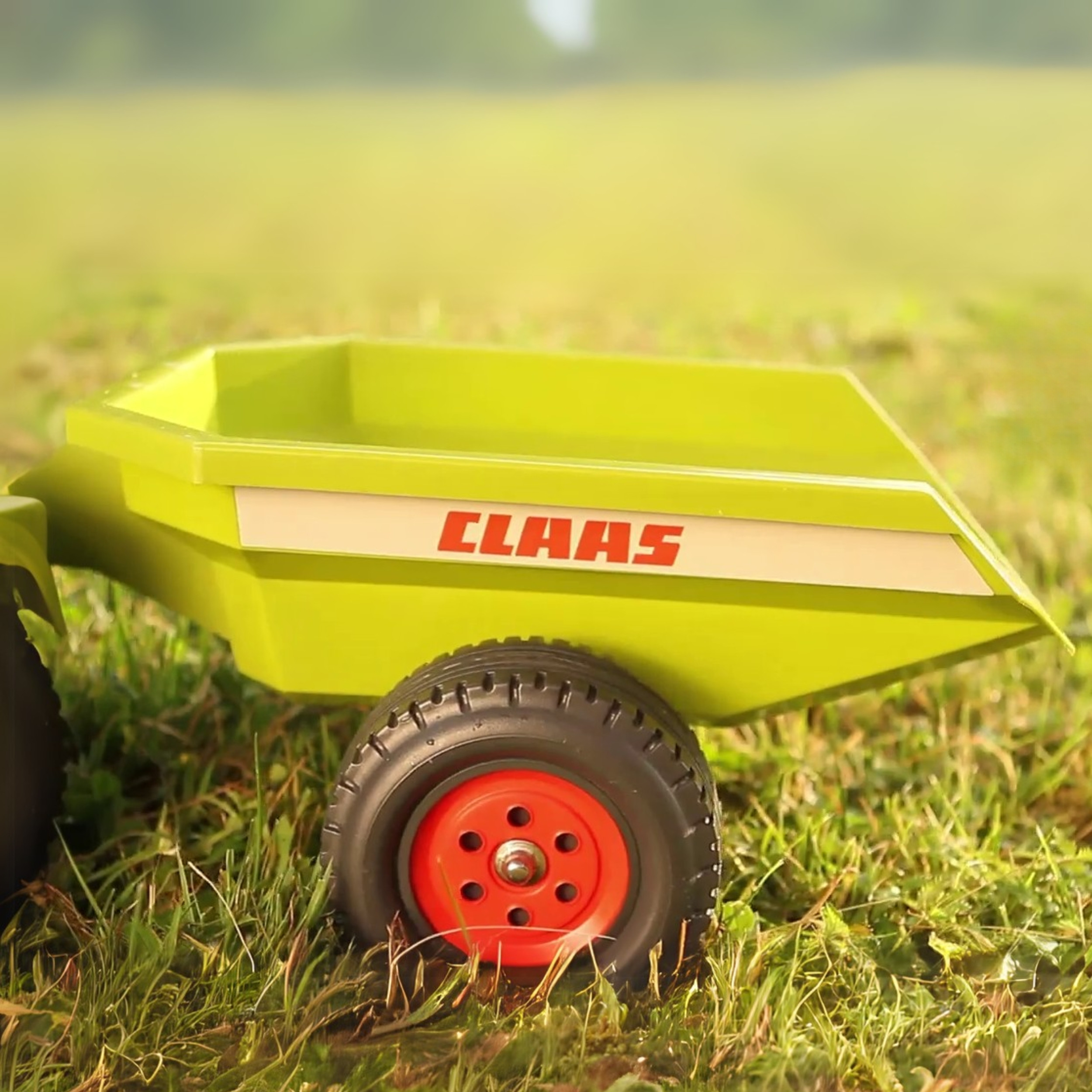 FALK Baby Claas Axos 310 Green Tractor with Trailer from 1 year - Slika 6
