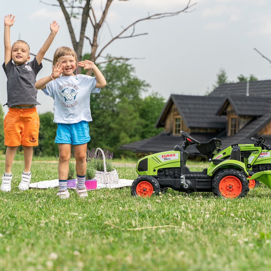 FALK Green Claas Pedal Tractor with Trailer + Horn from 2 Years Old. - Slika 7