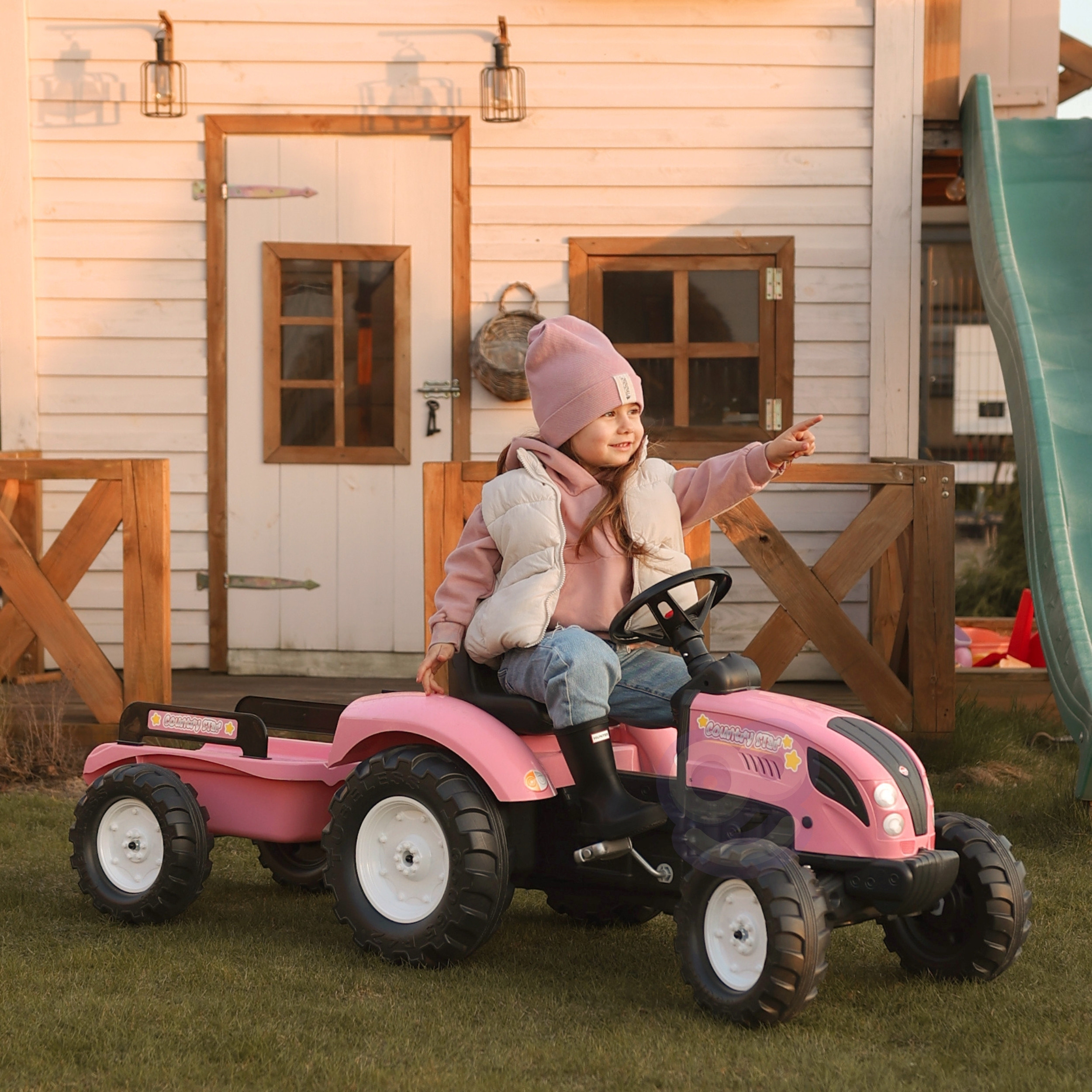 FALK Baby Claas Green Tractor with Trailer + Accessories for ages 1-3 - Slika 6