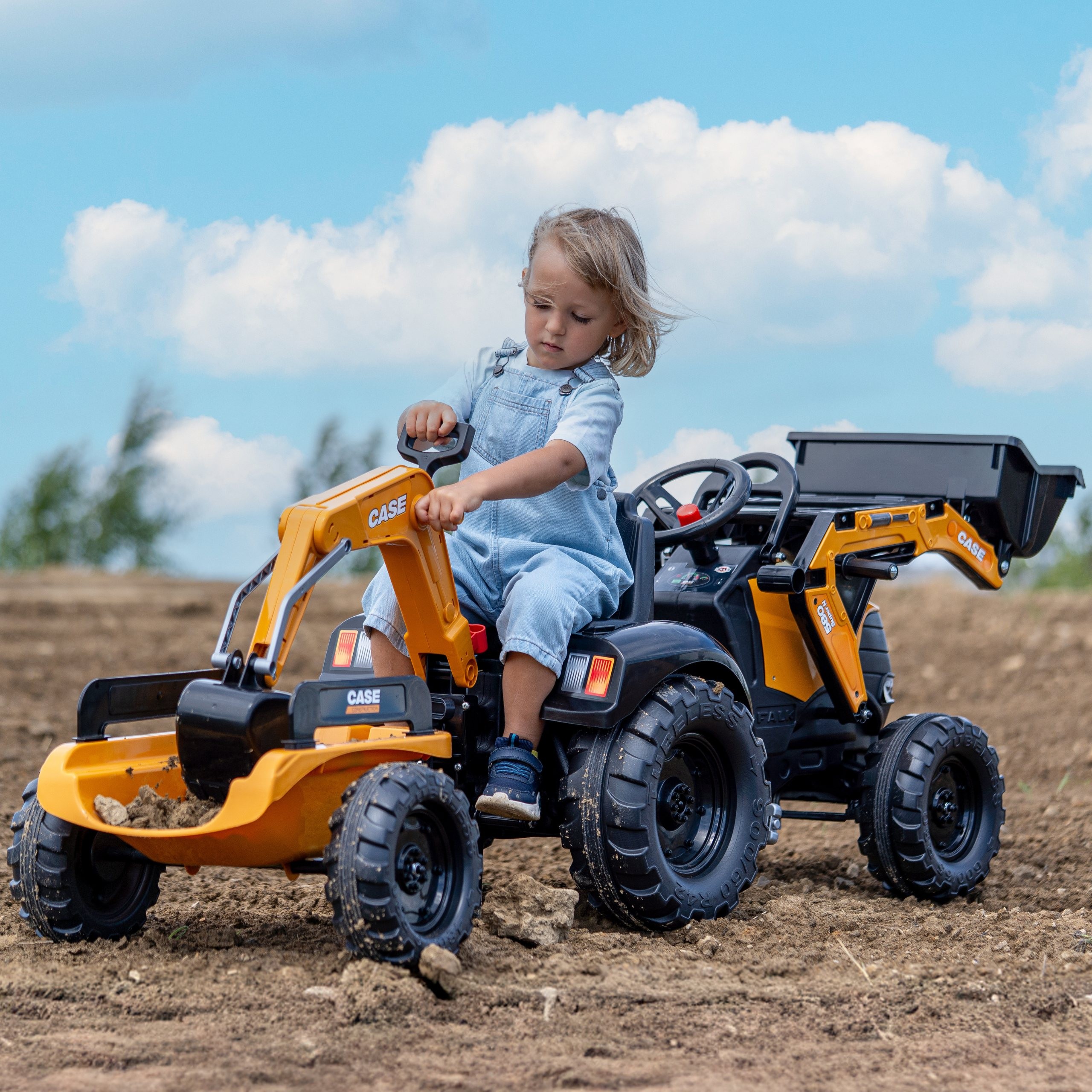 FALK Case CE Pedal Tractor with Backhoe Loader and Trailer 3-7 years - Slika 7
