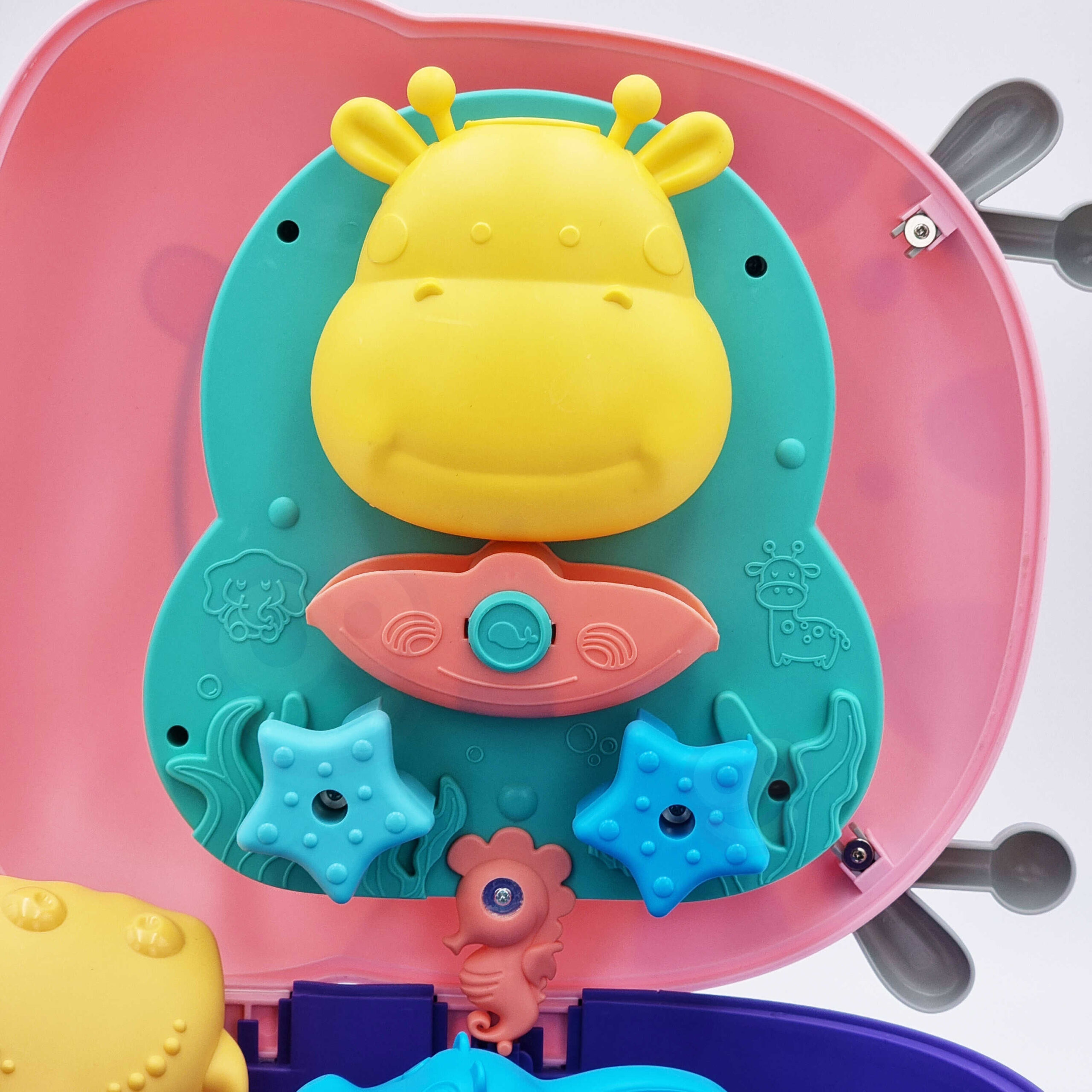 WOOPIE 3-in-1 Sandbox Set: Deer Suitcase + Water Toy - Slika 5