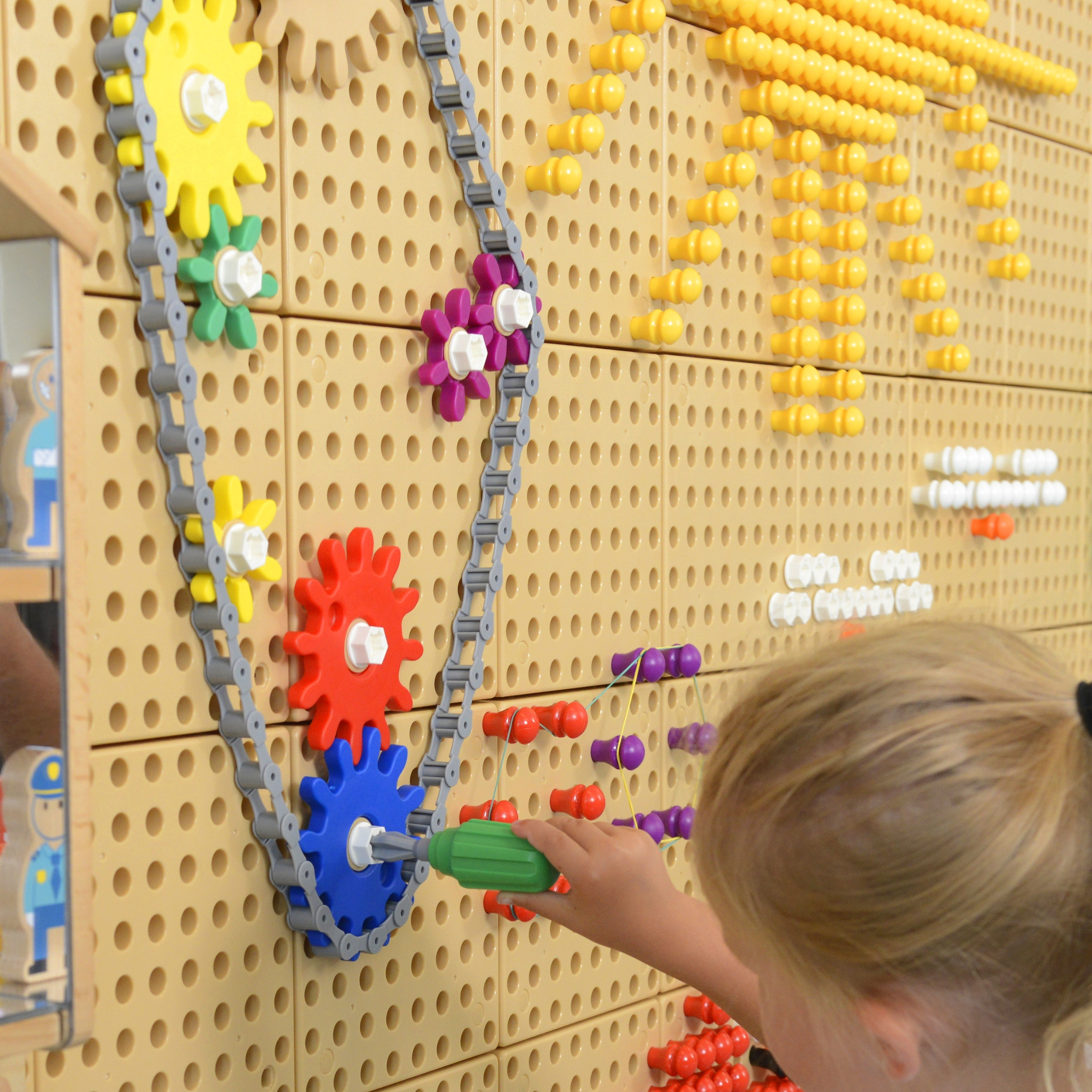 MASTERKIDZ Gears Build Your Own Mechanism - STEM Science and Creativity Board - Slika 5