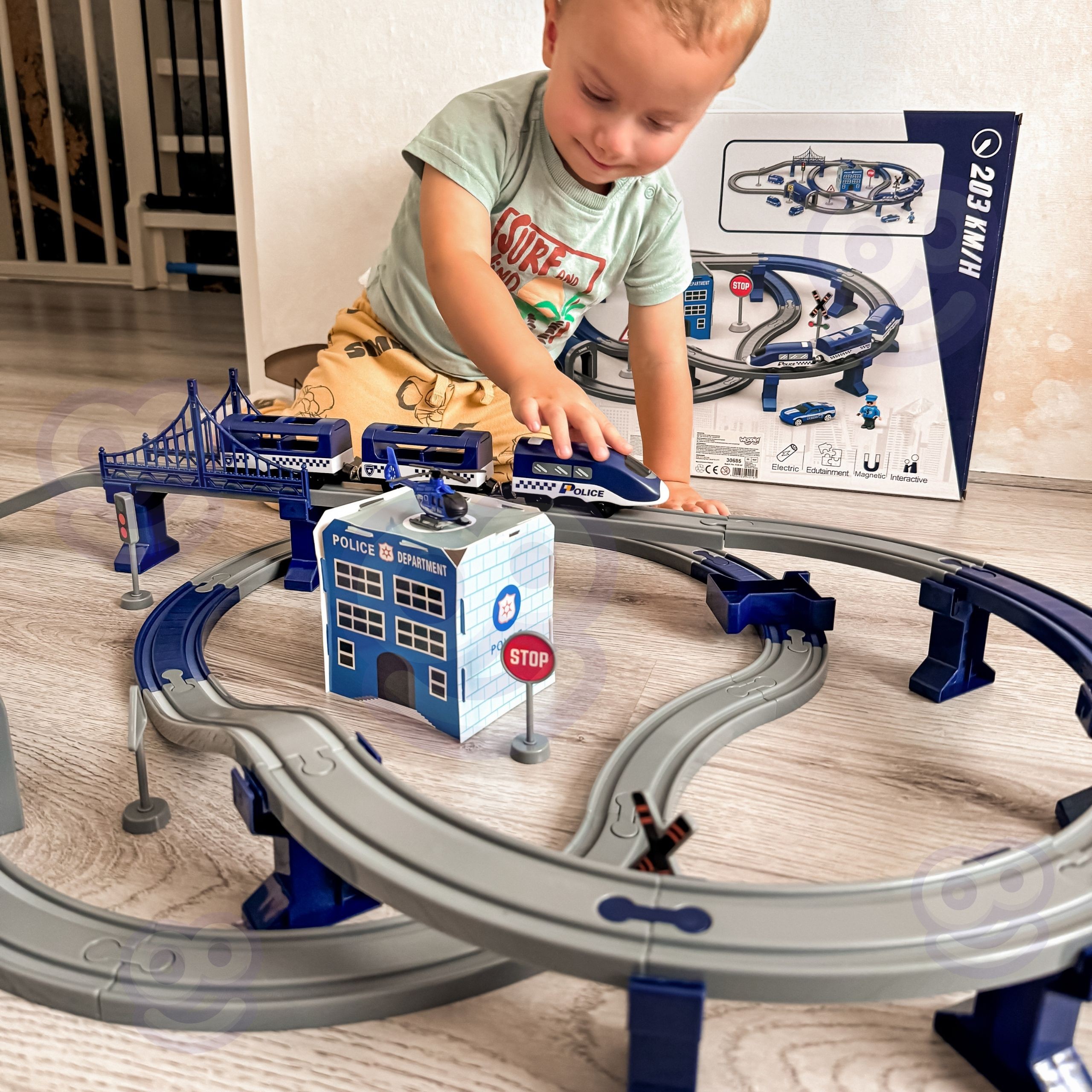 WOOPIE Electric Train Car Track Police Station Helicopter Cars 92 pcs. - Slika 2