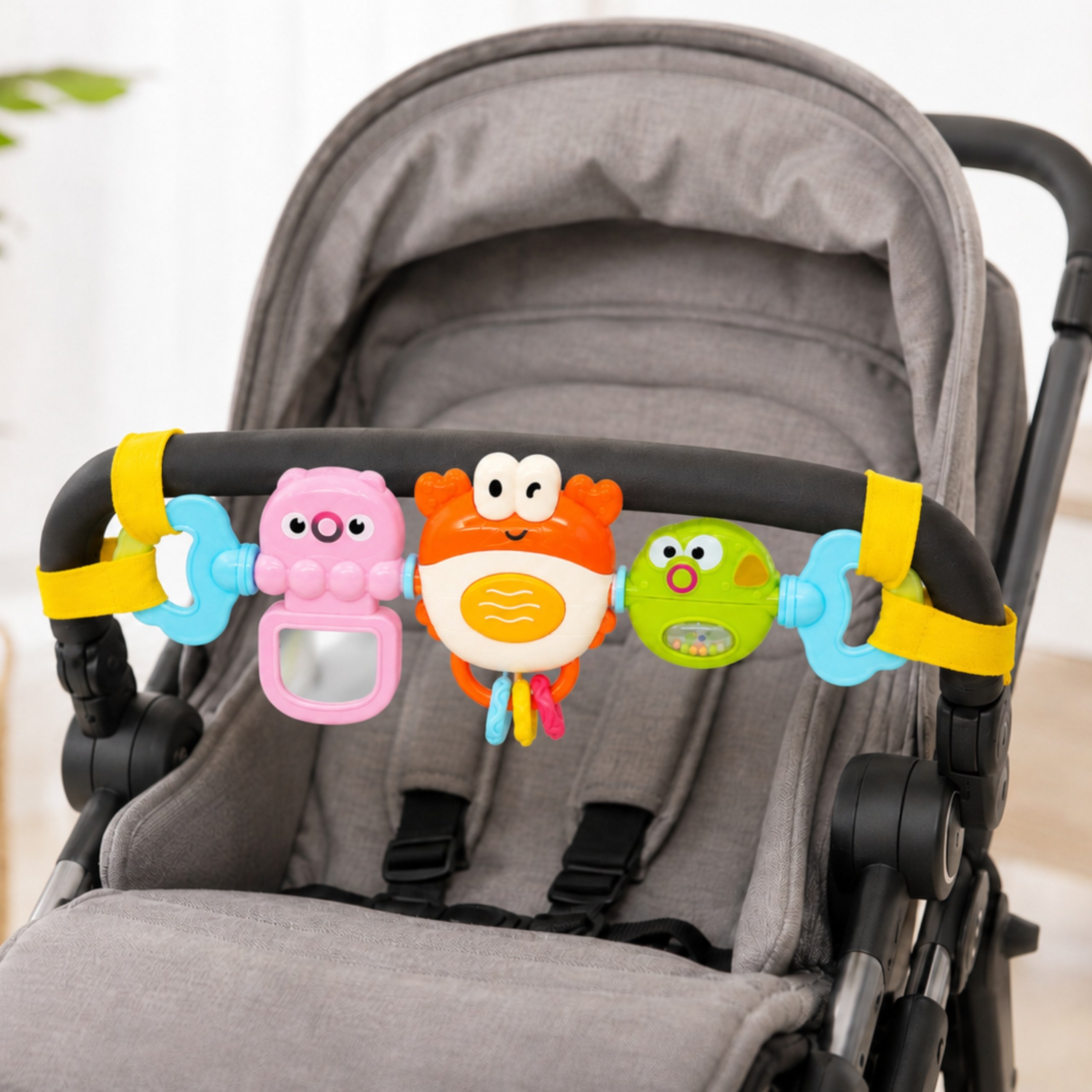 WOOPIE BABY Pendant for Stroller Crib Sensory Playing Crab Mirror Fish 6m - Slika 2