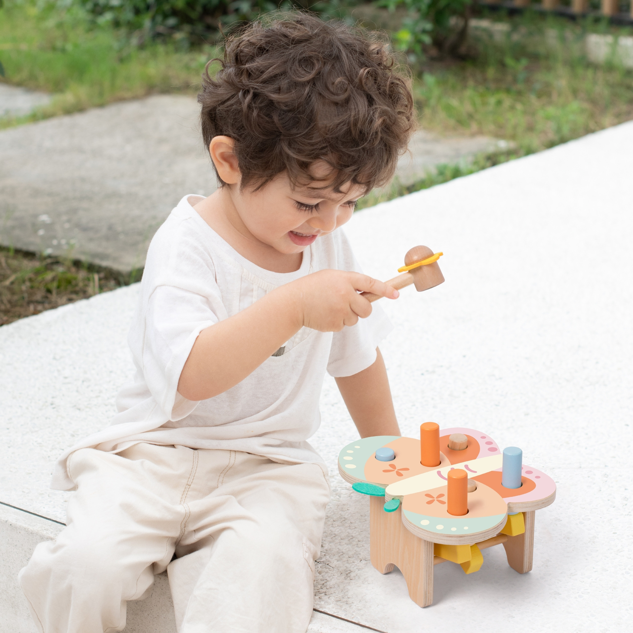 CLASSIC WORLD Montessori Pastel Butterfly Hammer with Hammer 8 pcs. - Slika 2