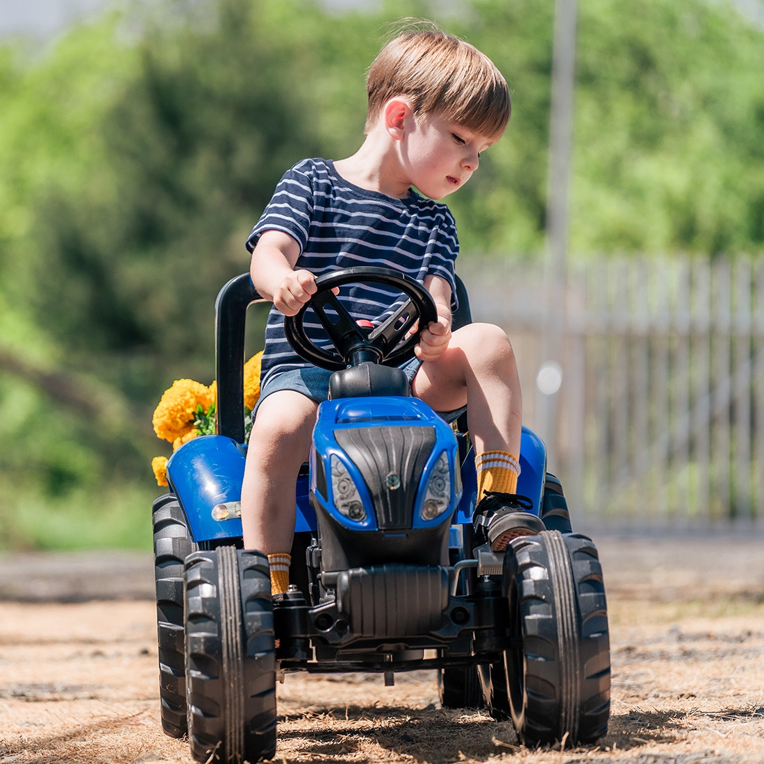 FALK New Holland T8 traktor na pedale s prikolicom, za djecu od 3 do 7 godina - Slika 2