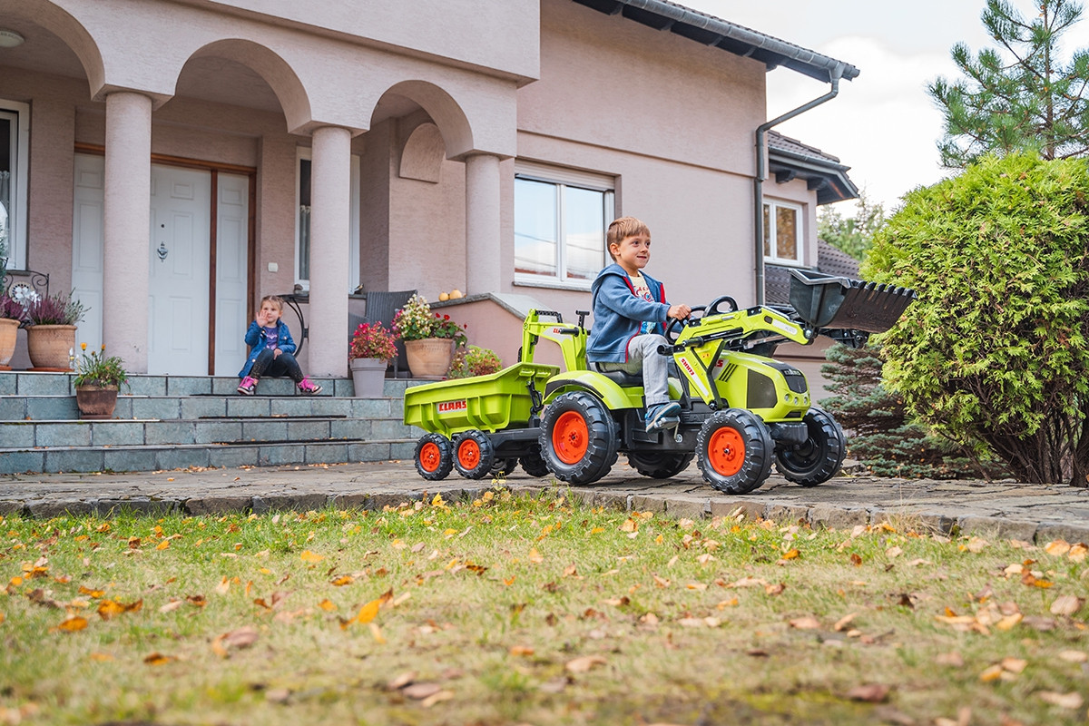 FALK CLAAS Pedal Tractor with Trailer, Bucket and Dozer from 3 Years - Slika 2