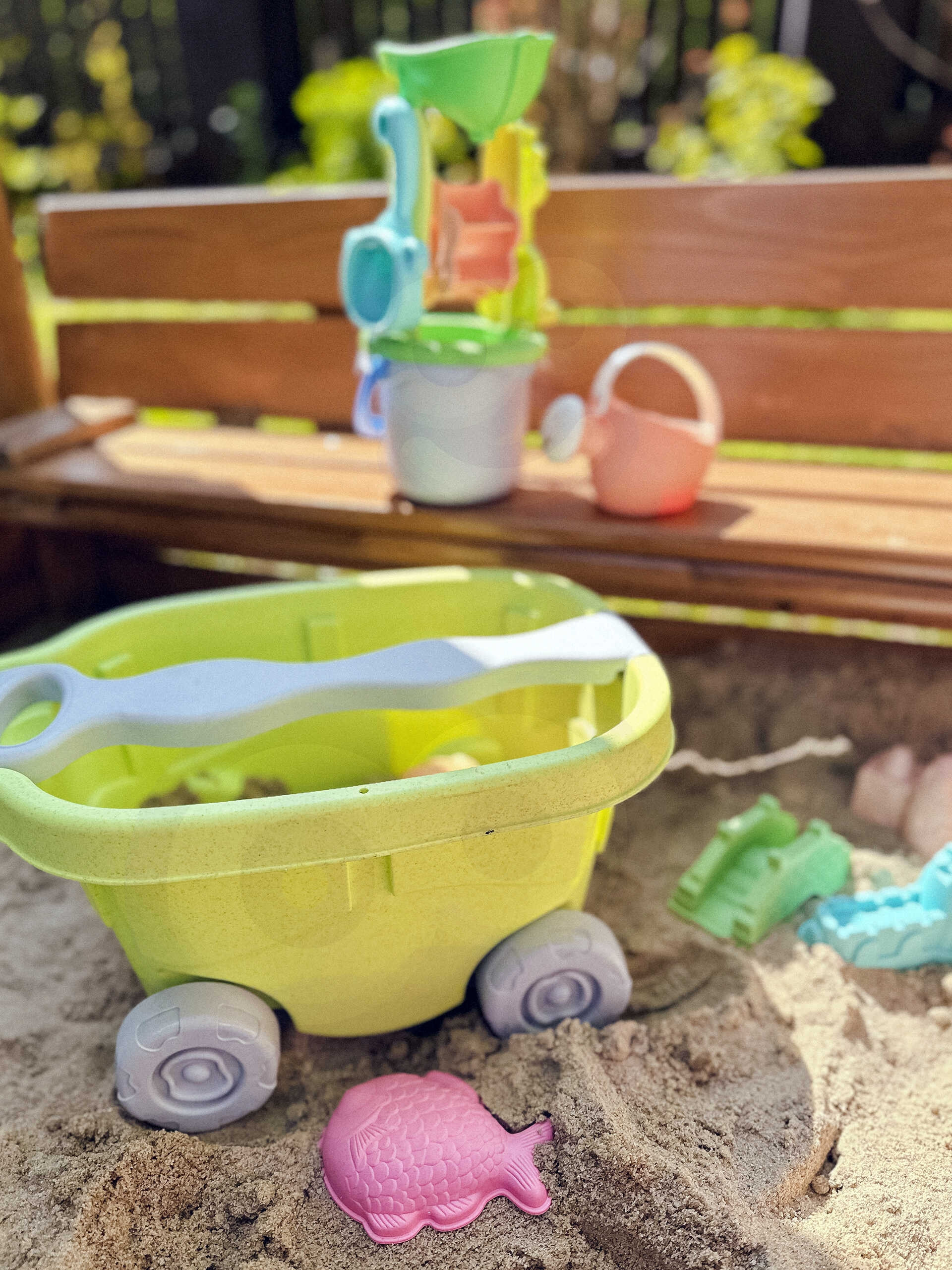 WOOPIE GREEN Sand Play Set with Cart 13 Pieces, BIODEGRADABLE ORGANIC MATERIAL - Slika 2