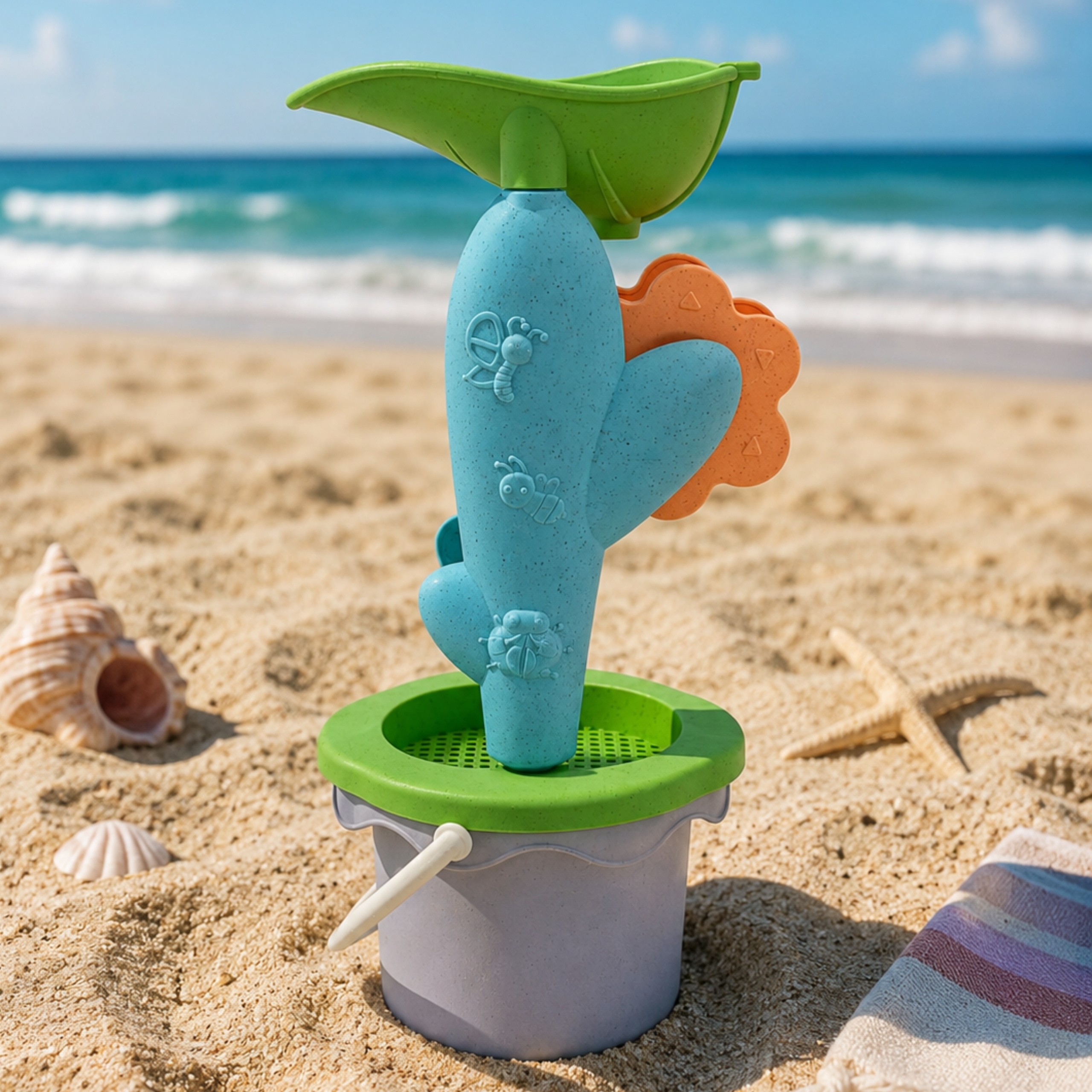 WOOPIE GREEN Set with Bucket and Spinning Wheel 5 pcs. Strainer and Molds - Slika 2