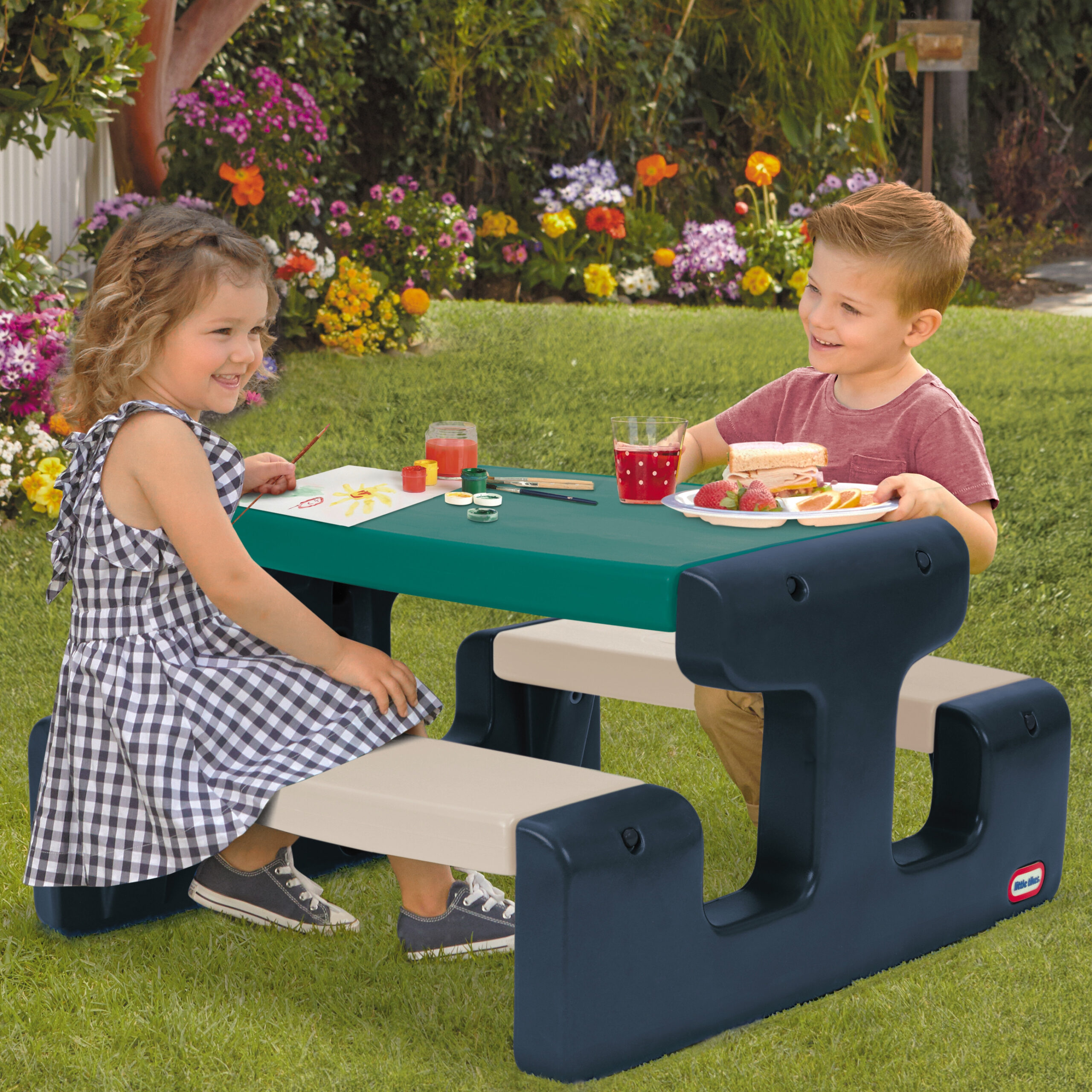Little Tikes Blue and Green Kids' Picnic Table for the Garden - Slika 2