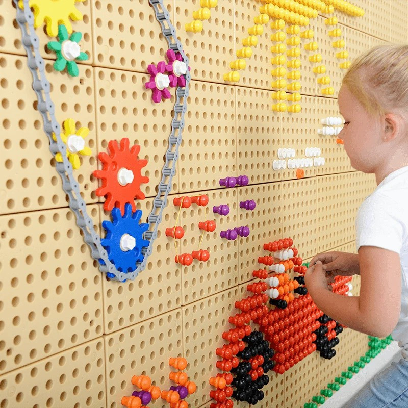 MASTERKIDZ Gears and Chain Wall Board 79 Pieces. Build your own mechanism. - Slika 8