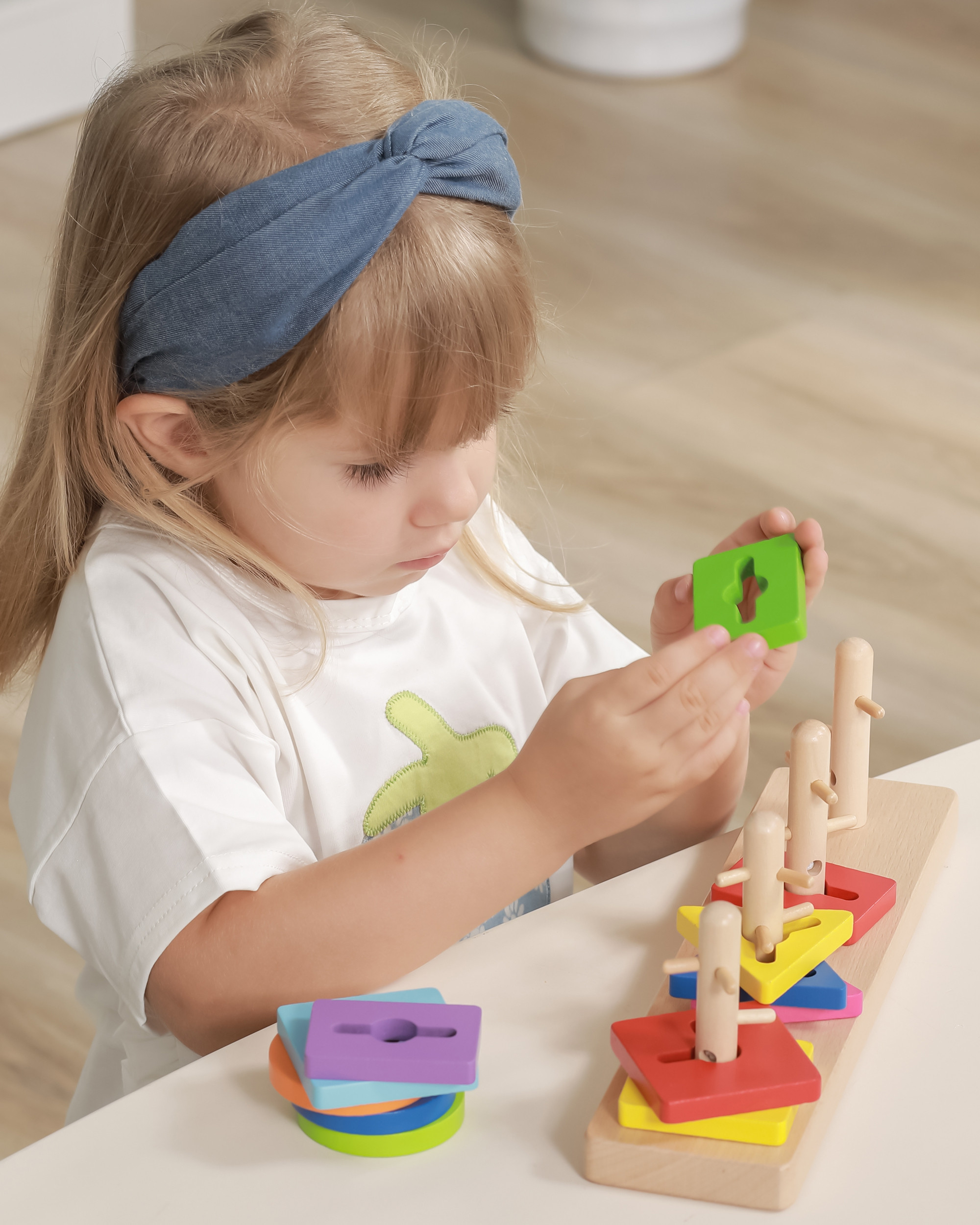 VIGA Drvene Montessori kocke za razvrstavanje oblika - Slika 5