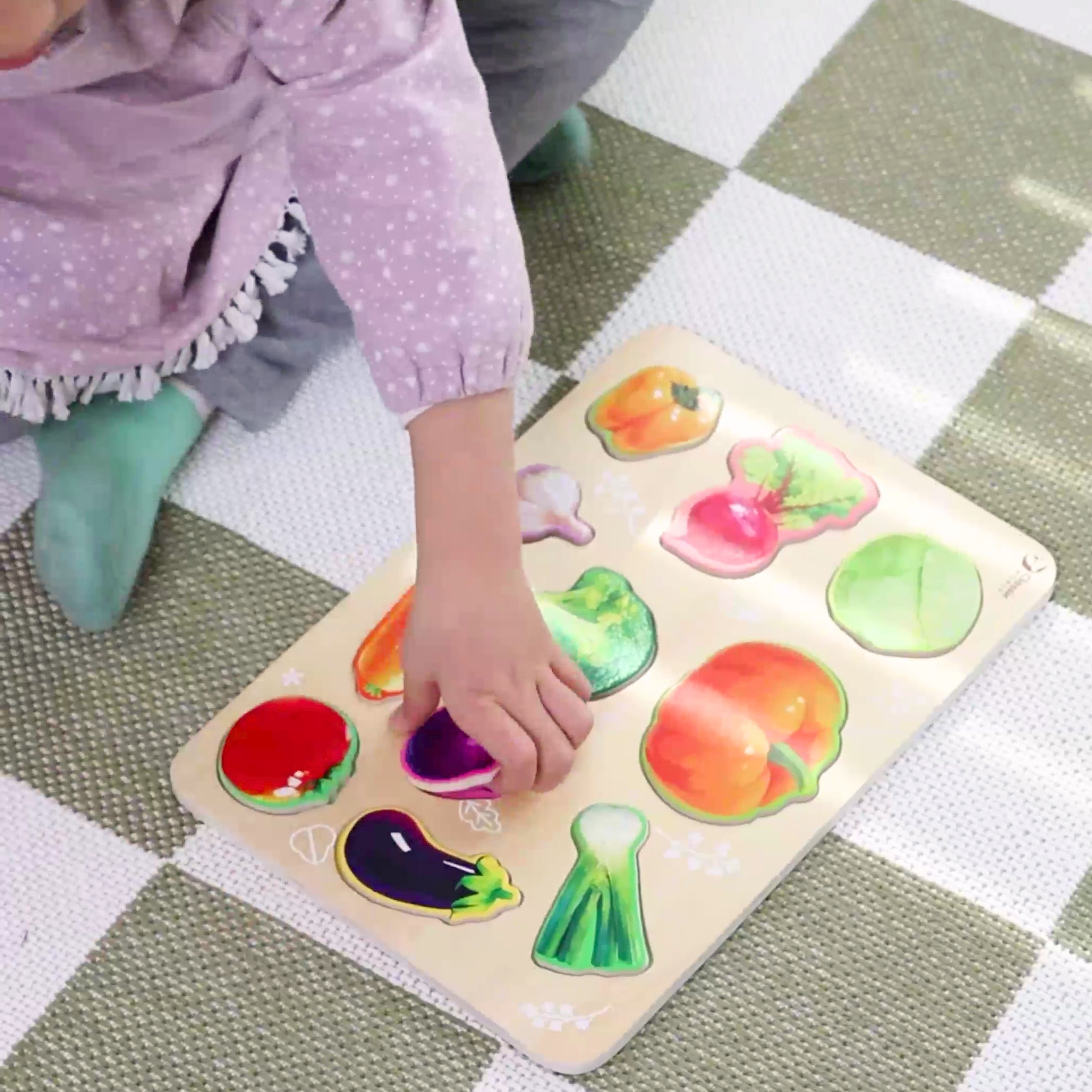 CLASSIC WORLD Wooden Montessori Vegetable Puzzle - Slika 8