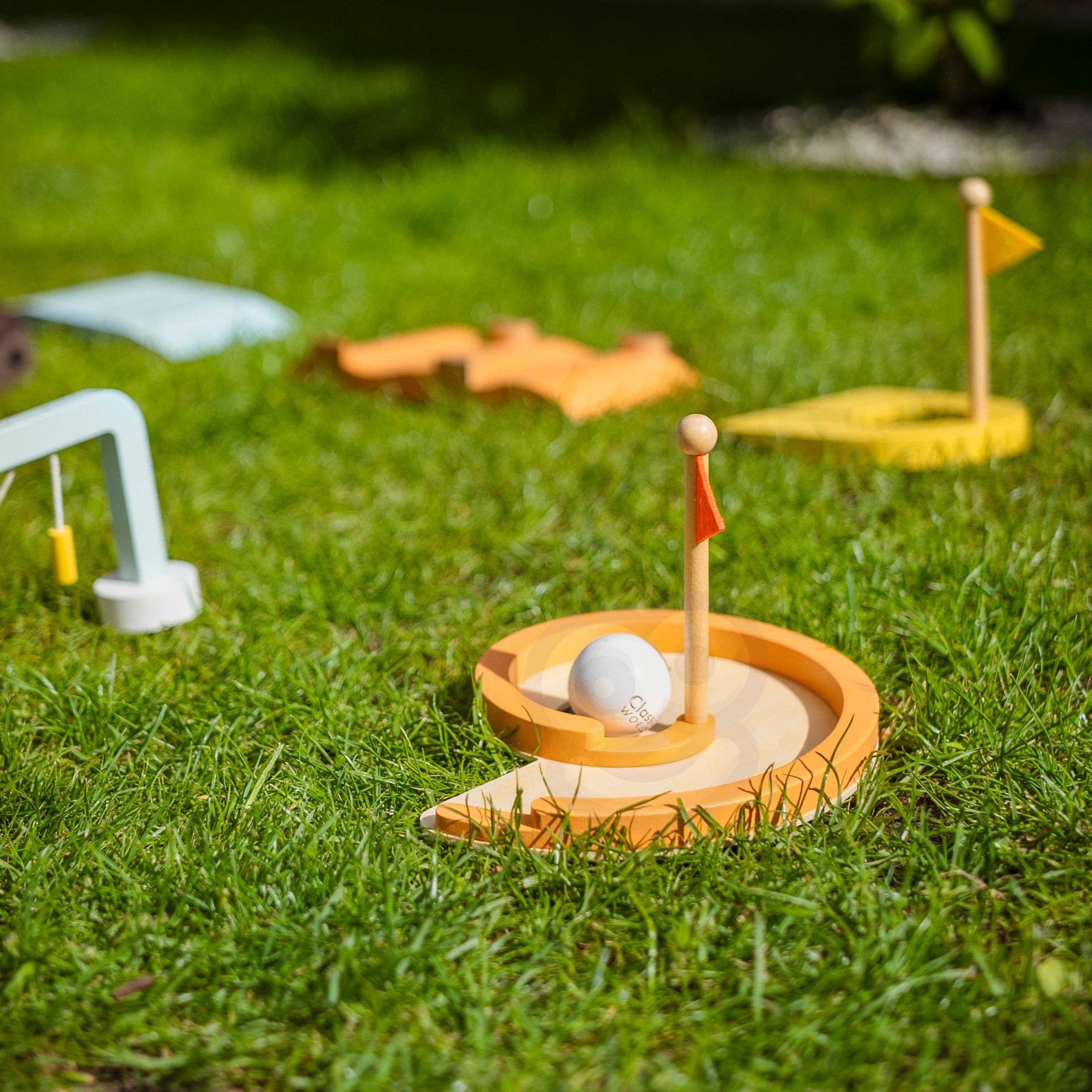 CLASSIC WORLD Wooden Golf Set Various Obstacles - Slika 8
