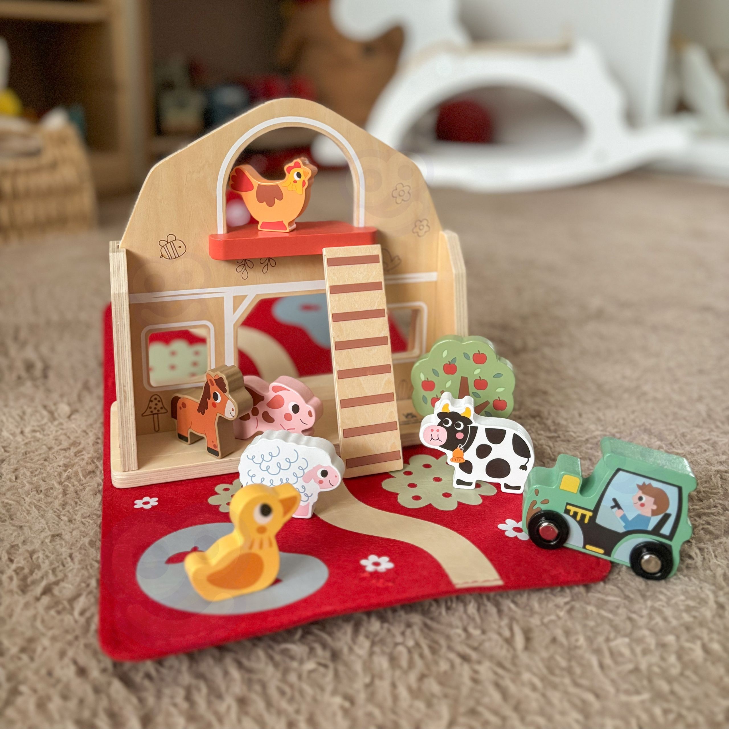 WOOPIE GREEN Wooden Folding Farm in a Suitcase with Animals 11 pcs. - Slika 7
