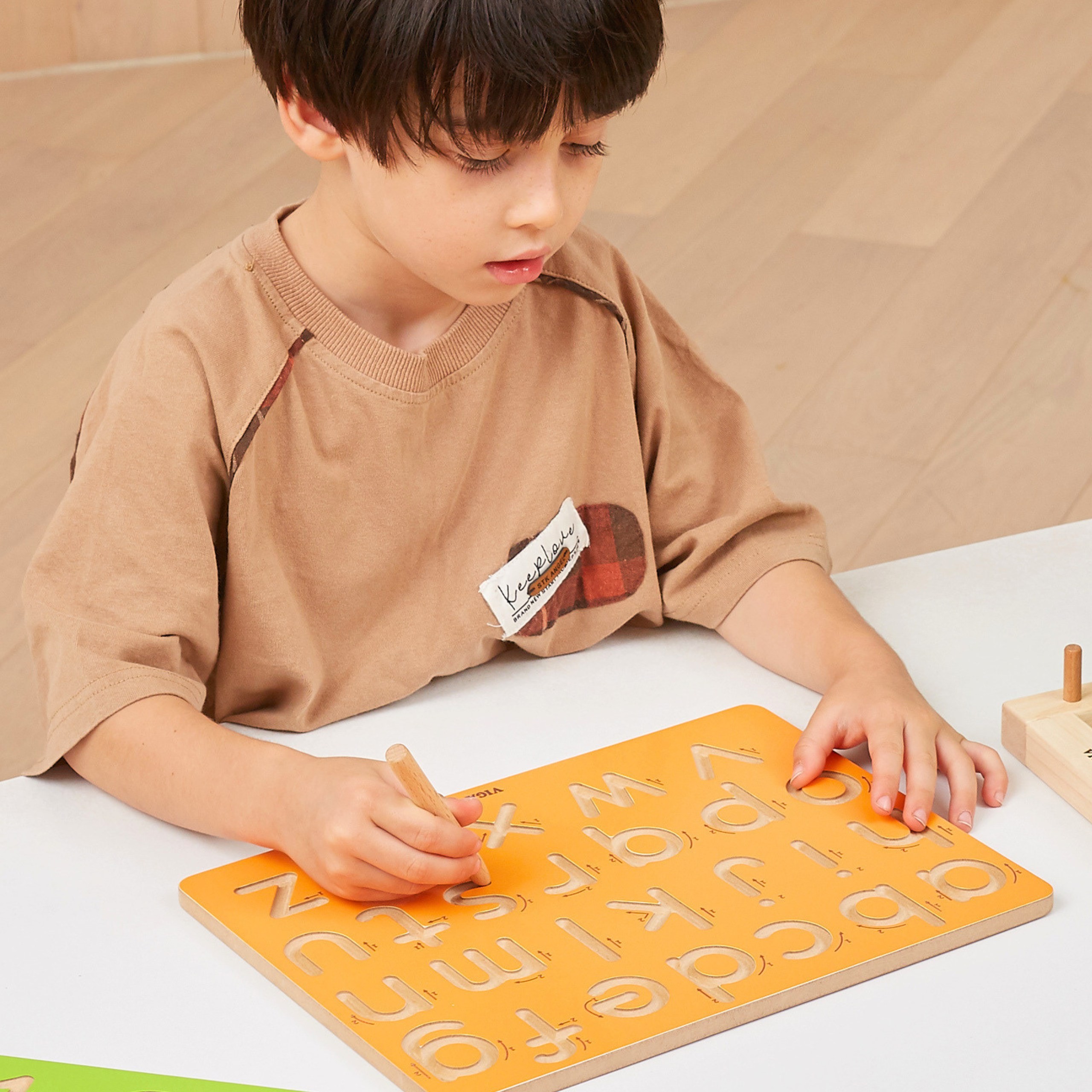 VIGA Graphomotor Board Lower Case Letters Learning to Write - Slika 2