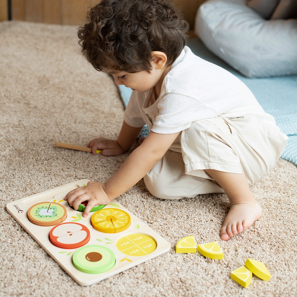 CLASSIC WORLD Wooden Fruits for Cutting with Velcro + Learning Fractions and Division MONTESSORI 23 pcs. - Slika 3