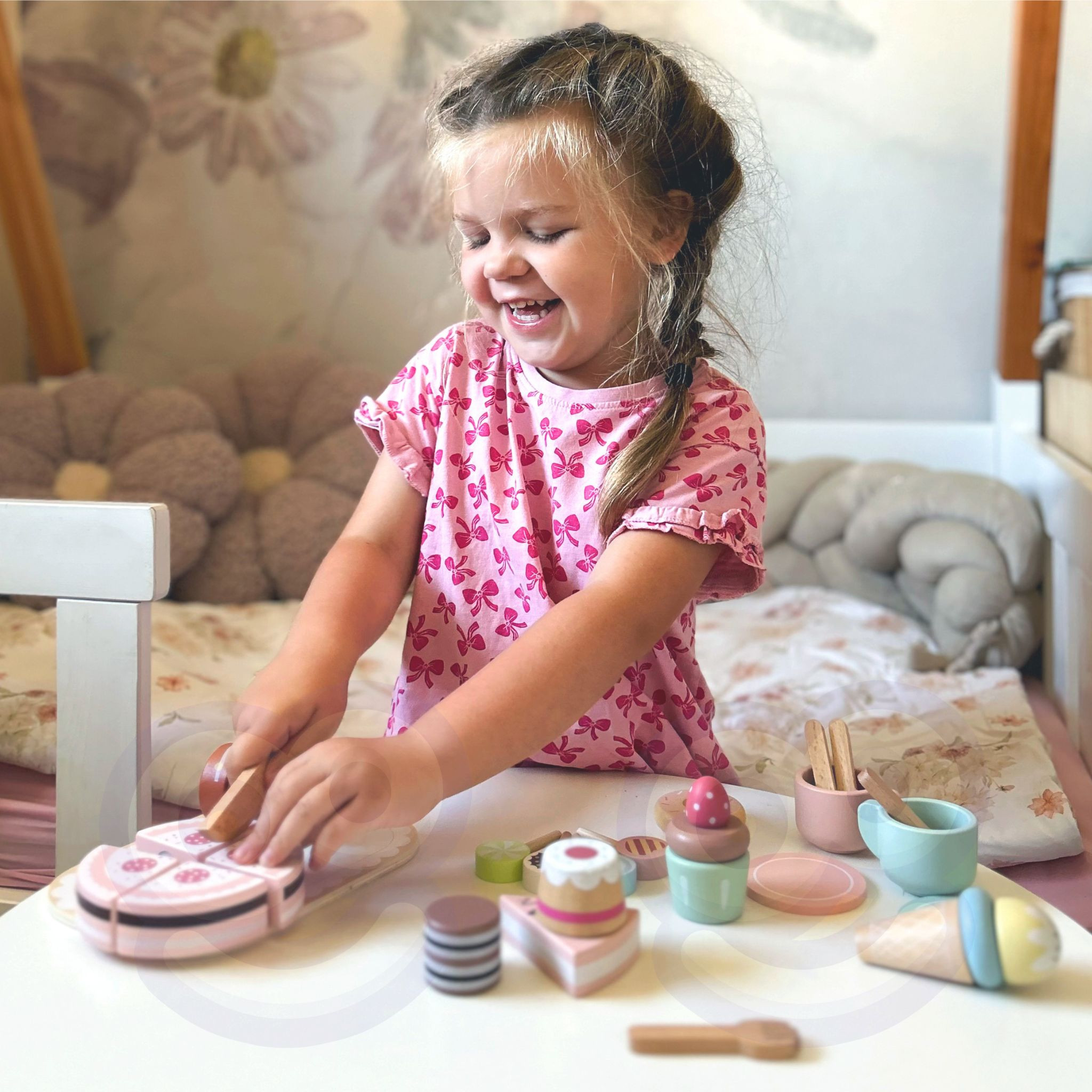 TOOKY TOY Sweet Cake Wooden Set of Sweets in a Box Confectionery Ice Cream Parlor - Slika 2