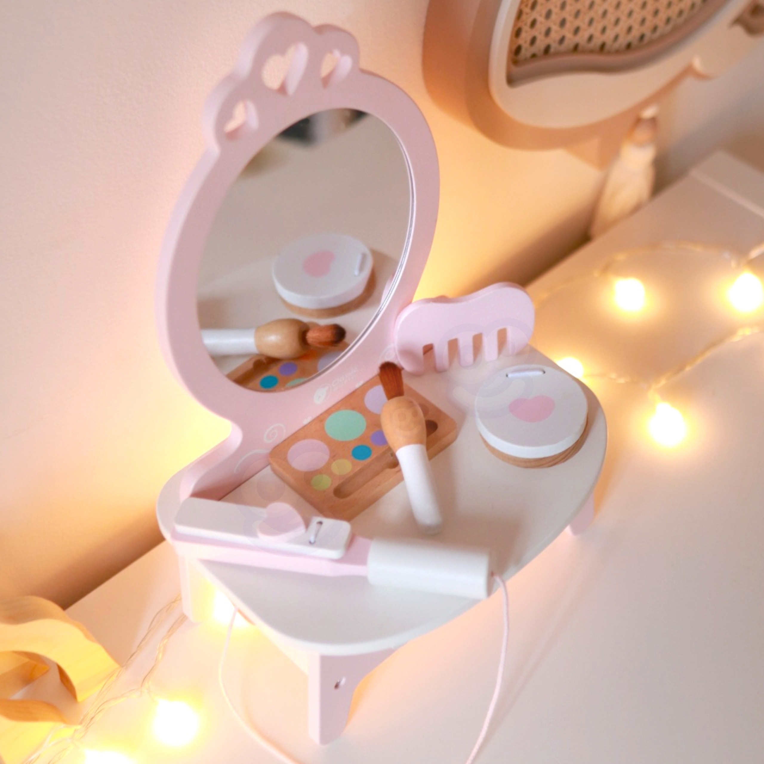 CLASSIC WORLD Wooden Dressing Table for Girls with Mirror + Hair Straightener 11 accessories - Slika 8