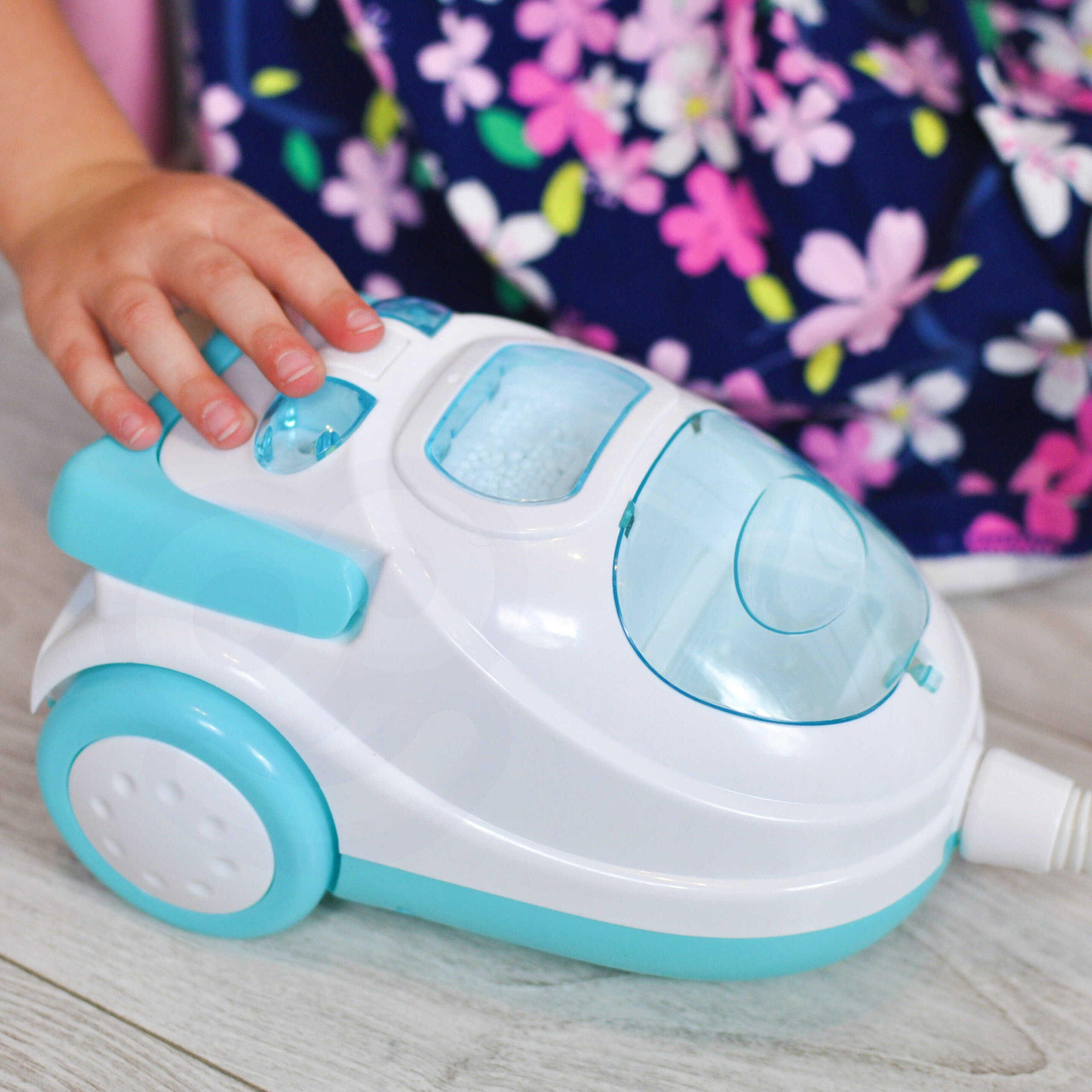 WOOPIE Interactive Vacuum Cleaner for Kids with Suction Function - Slika 4