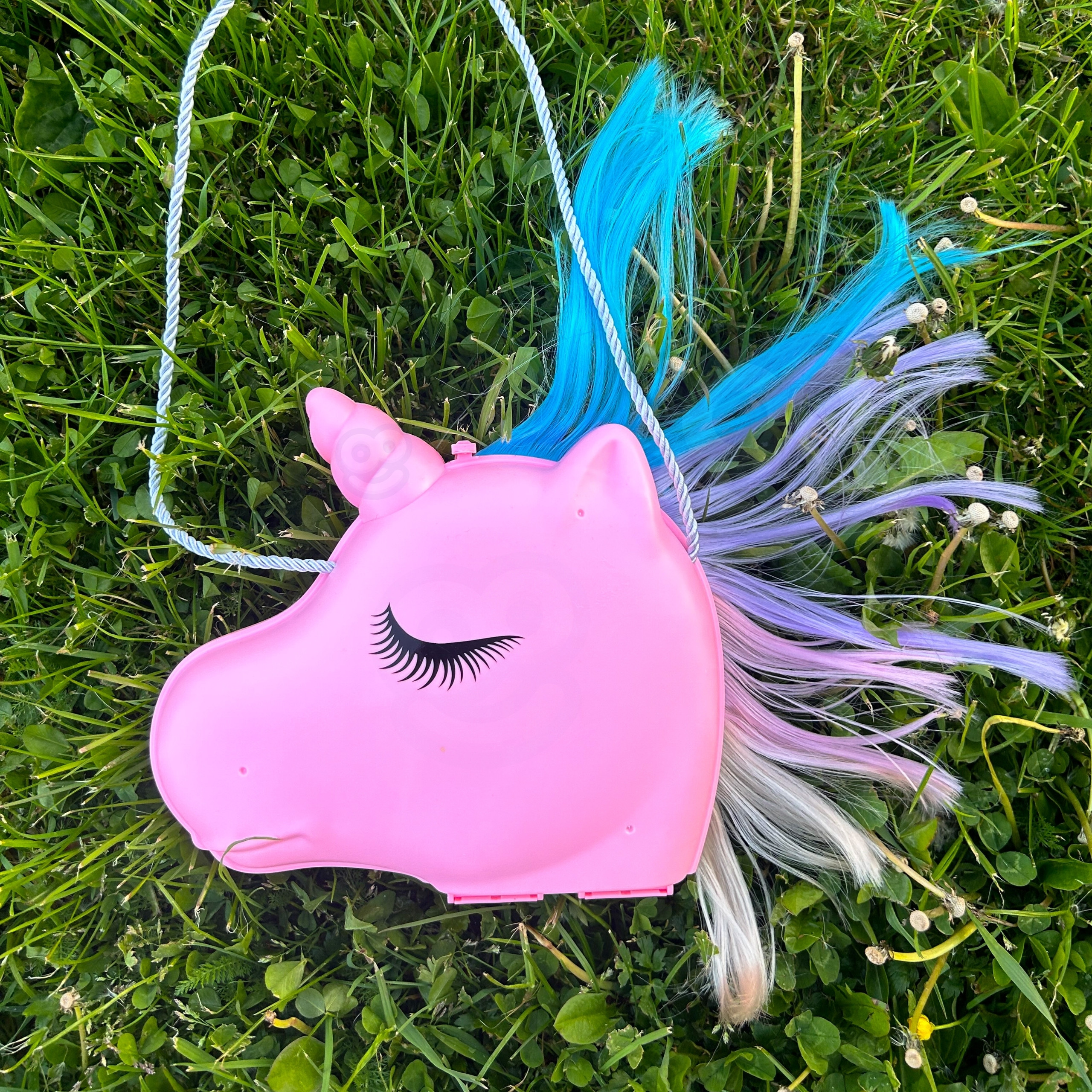 WOOPIE Dressing Table for Girls 2 in 1 Beauty Salon in a Unicorn Bag - Slika 4