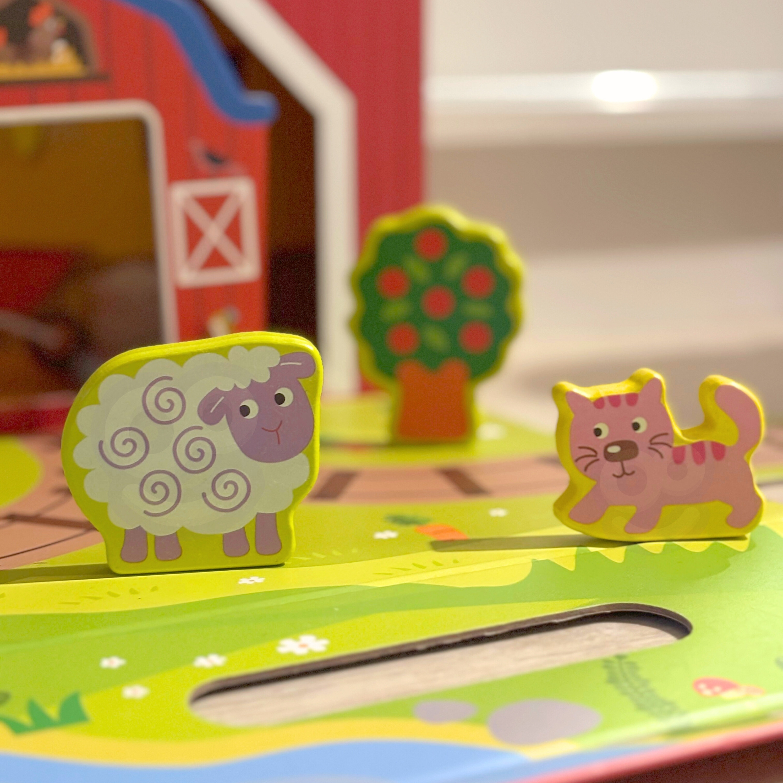 TOOKY TOY Wooden Farm in a Suitcase Figures Vehicles - Slika 4