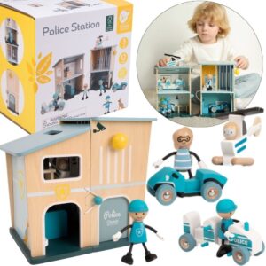 CLASSIC WORLD Police Station Wooden Car Helicopter Figures 12pcs.