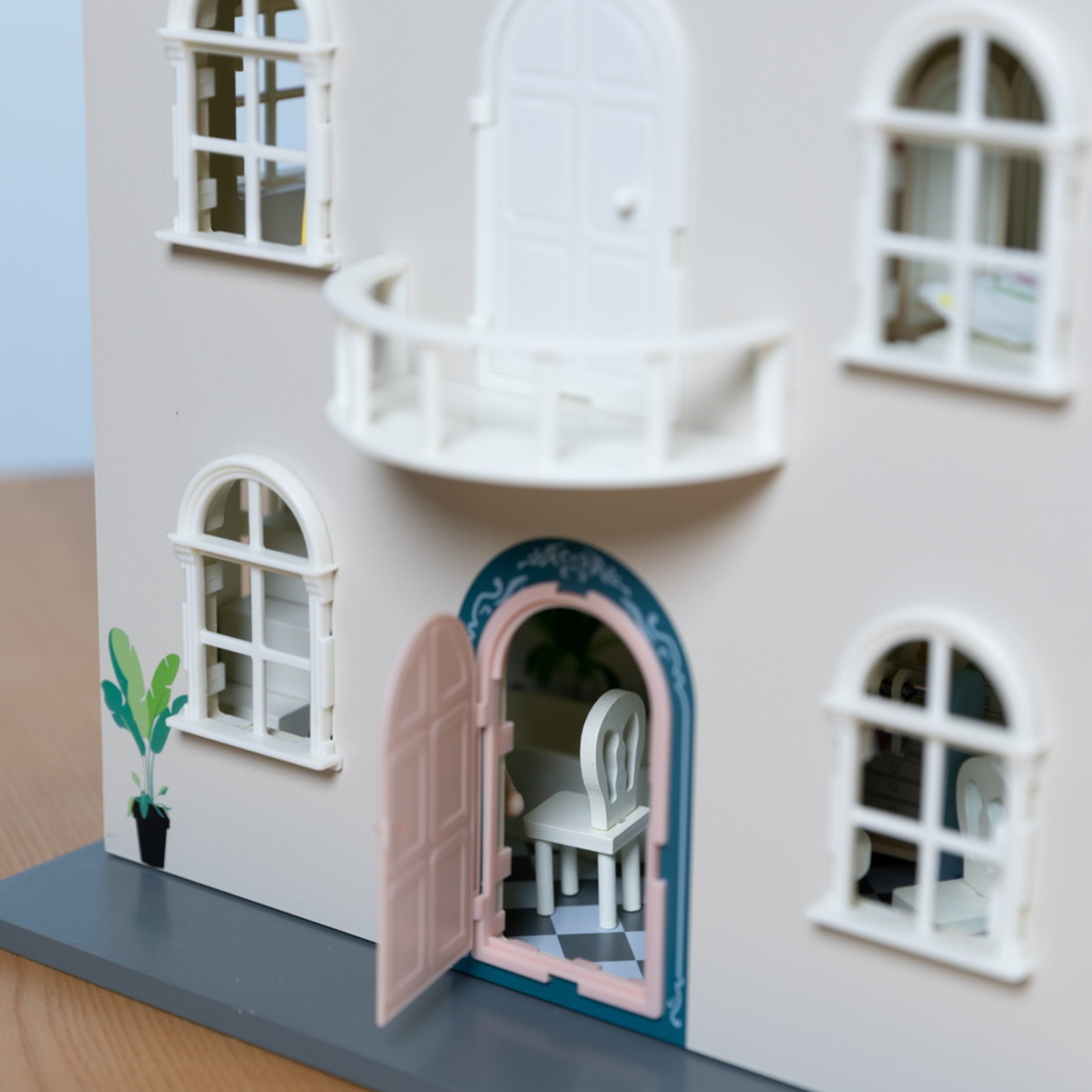 CLASSIC WORLD Wooden Dollhouse Vintage Furniture Large Accessories 36pcs - Slika 4
