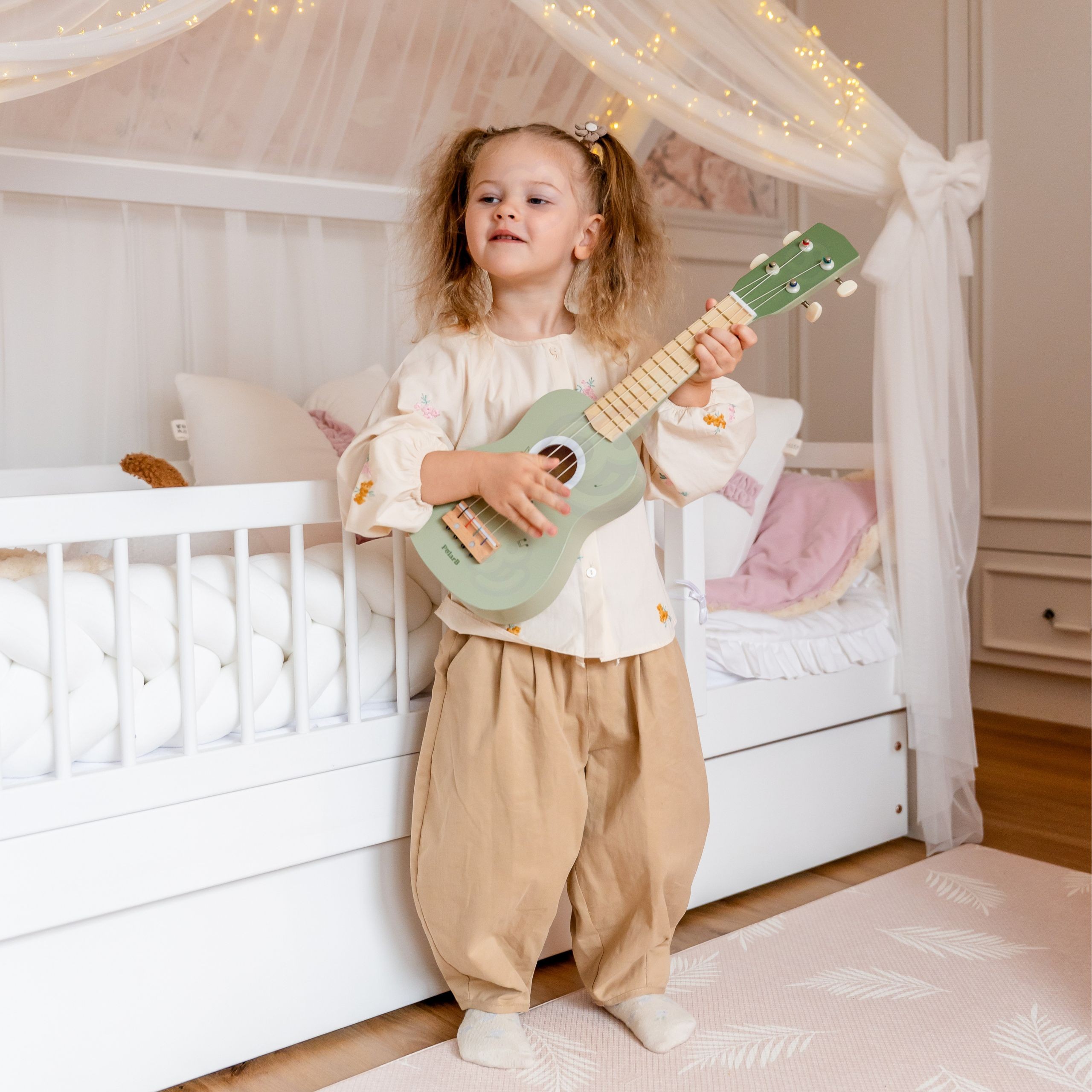 Viga Wooden Ukulele Guitar for Kids Green with Musical Notes - Slika 3