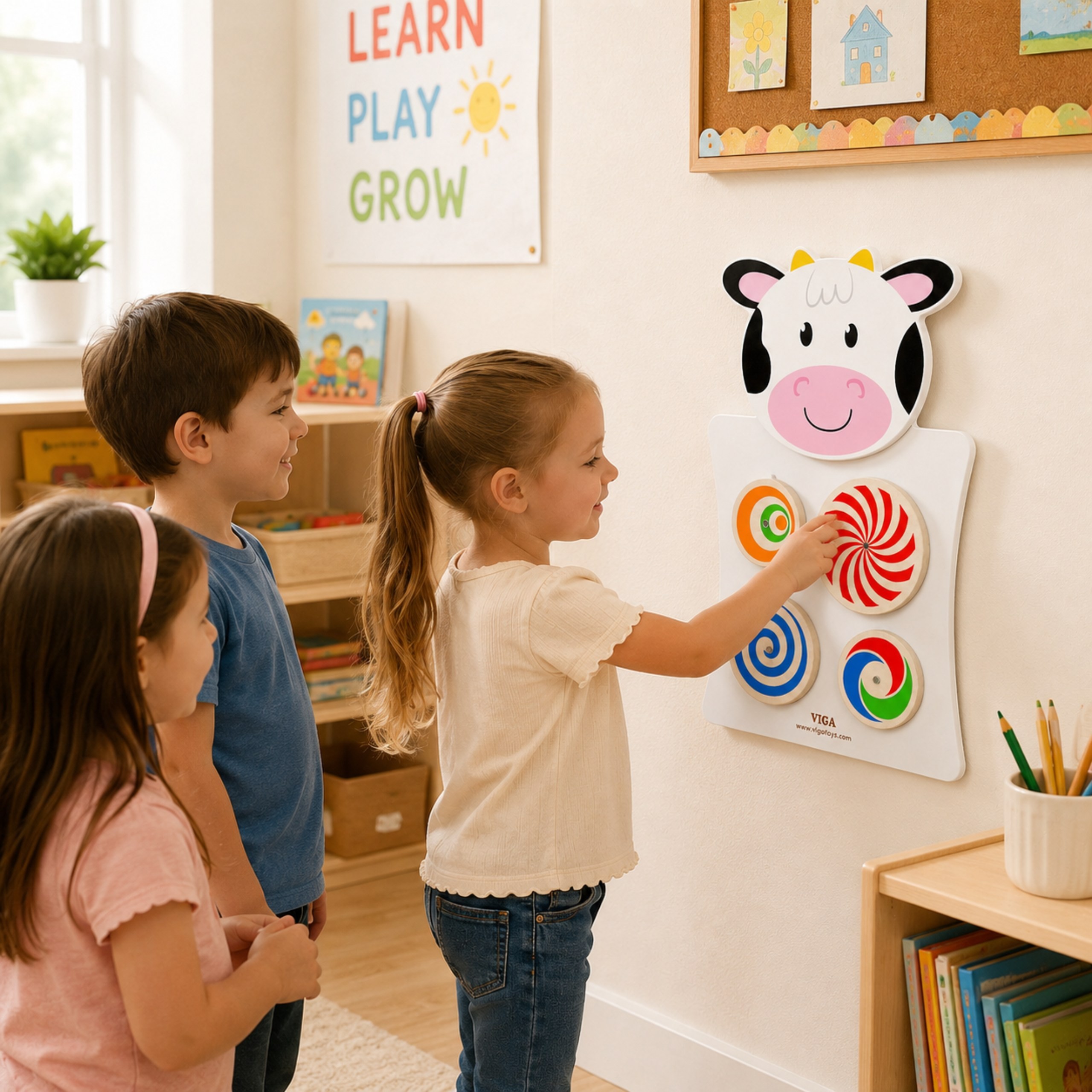 VIGA Wooden Manipulative Board Cow FSC Montessori Certificate - Slika 3