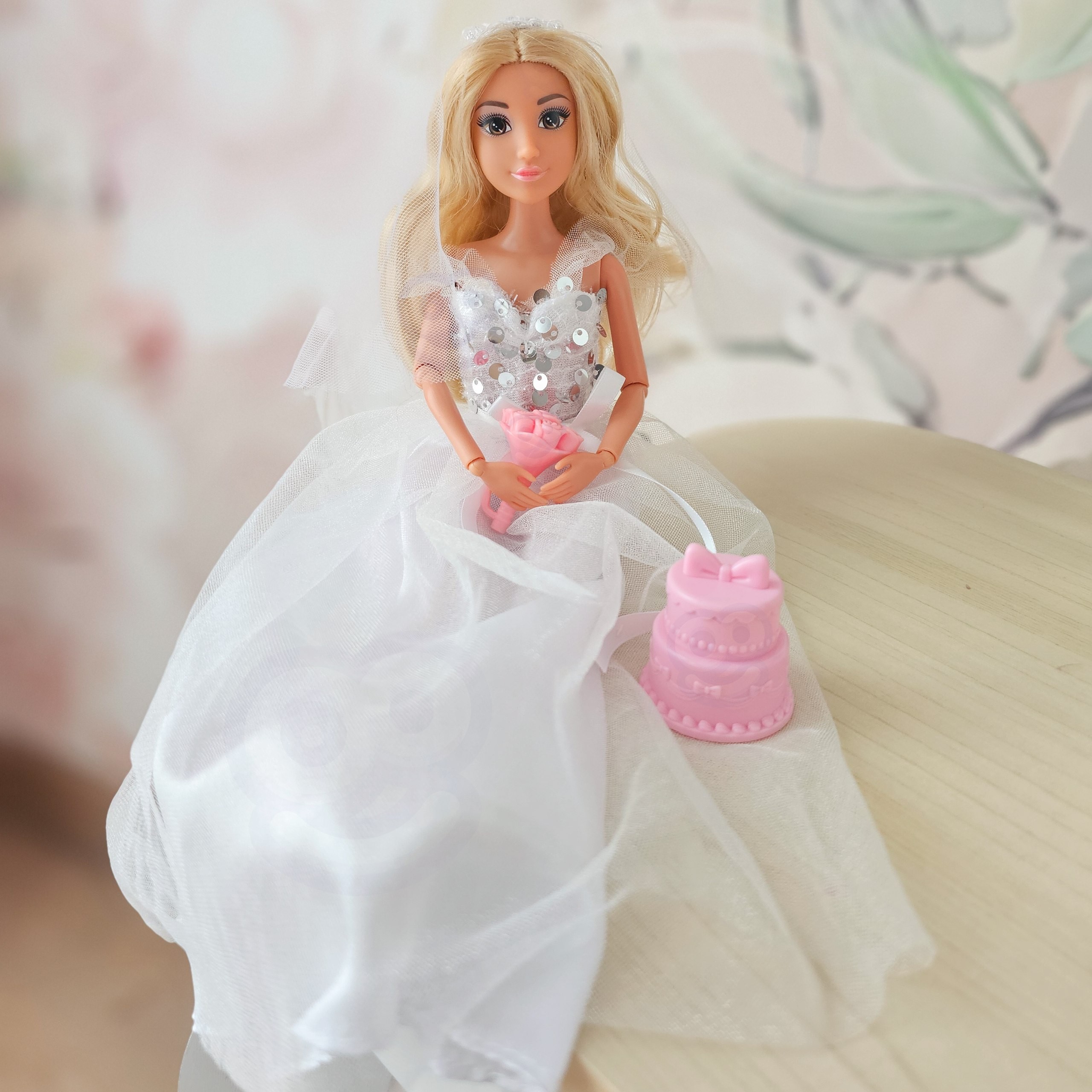 WOOPIE ROYAL Lily Doll 30 cm Bride Wedding Dress Accessories - Slika 4