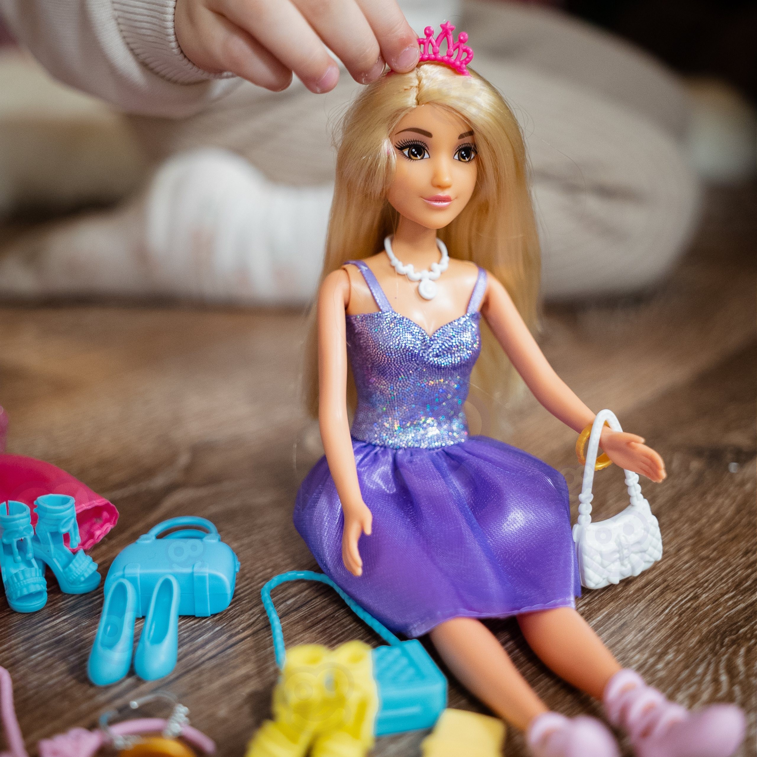 WOOPIE ROYAL Lili Doll Model Fashion Stylist with Accessories - Slika 6