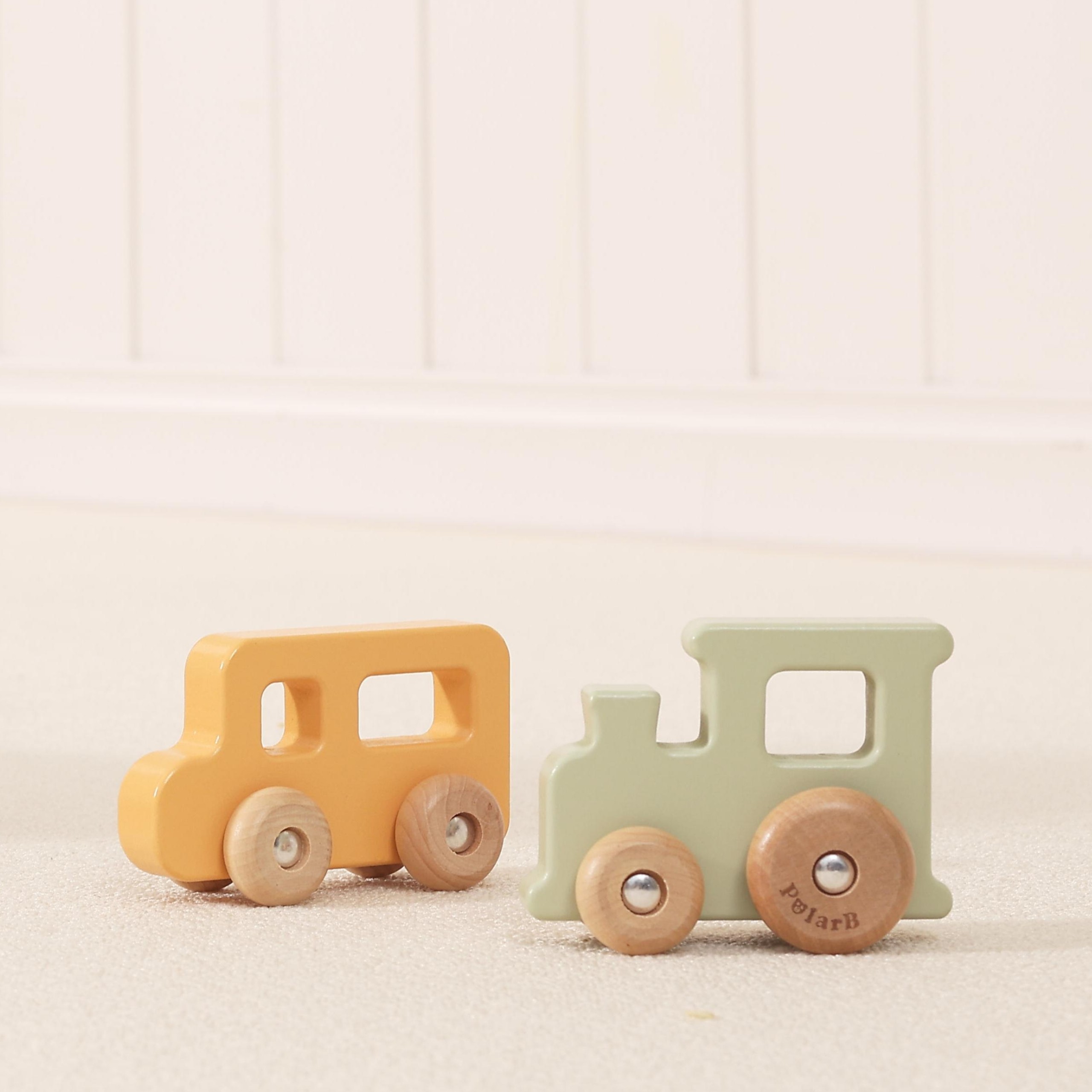 VIGA Set of Wooden Colorful Vehicles 4 pcs from the PolarB Series - Slika 7