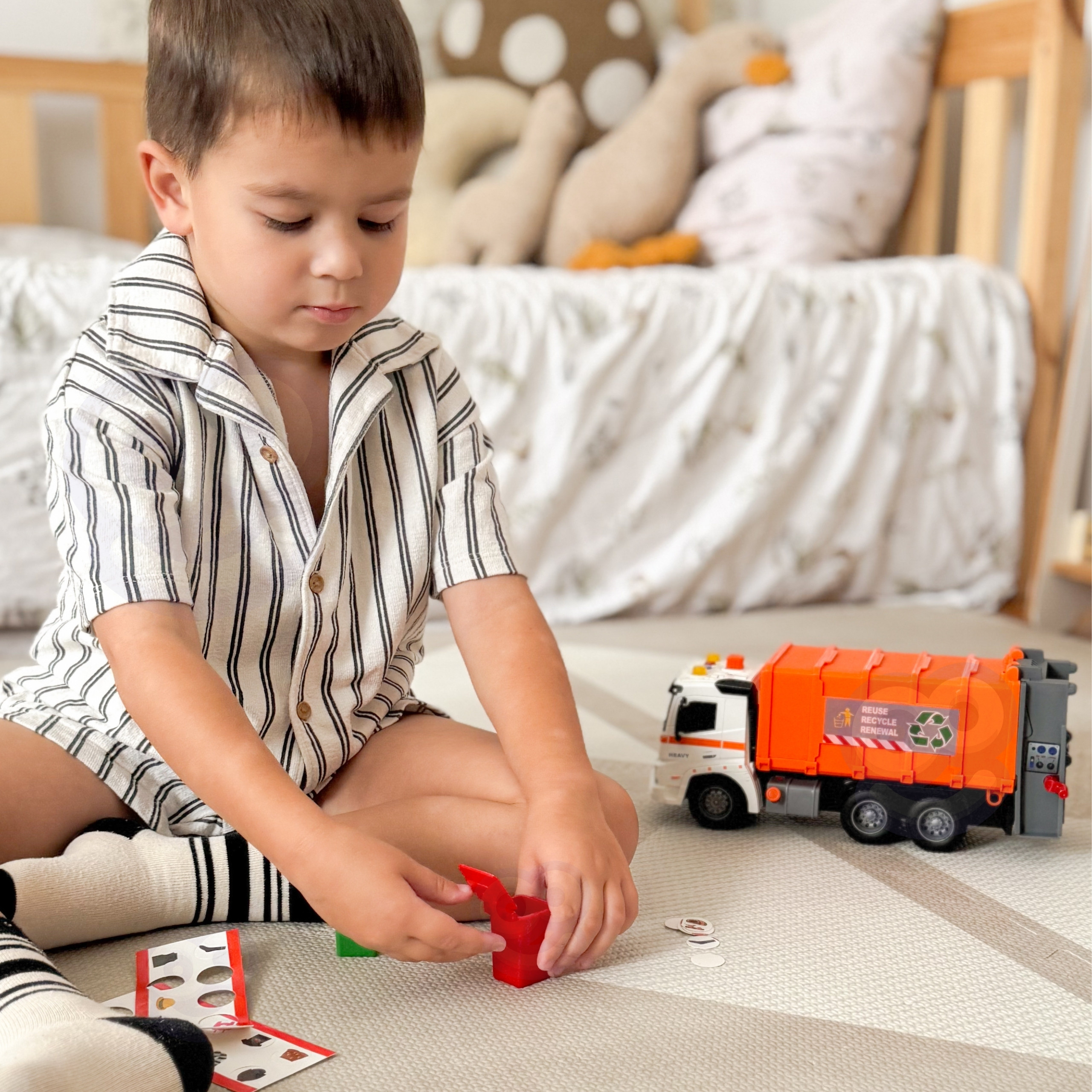 WOOPIE Interactive Garbage Truck Model 1:16 Scale with Sound and Light Effects - Slika 3