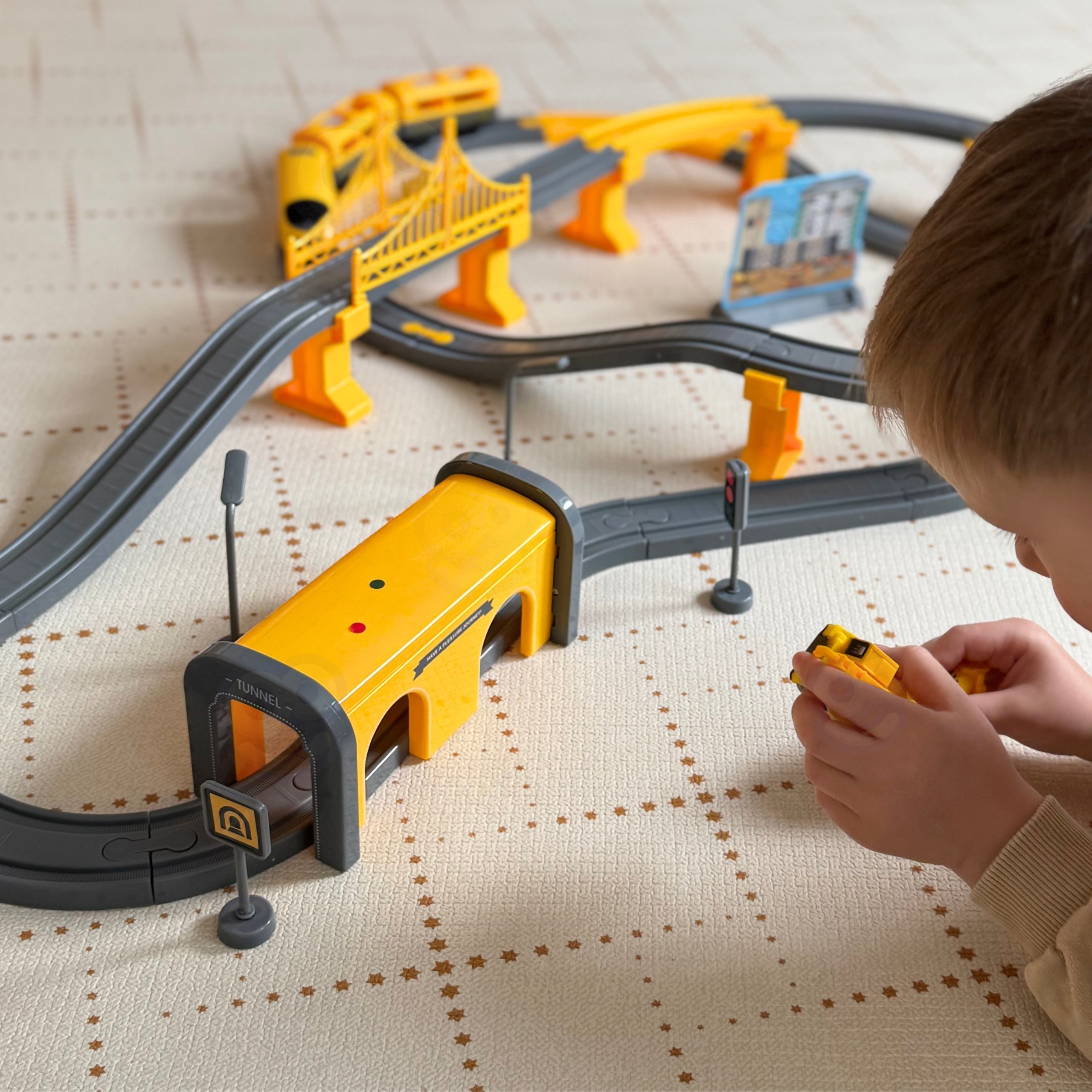 WOOPIE Electric Train Locomotive Construction Crew Set 92pcs. - Slika 3