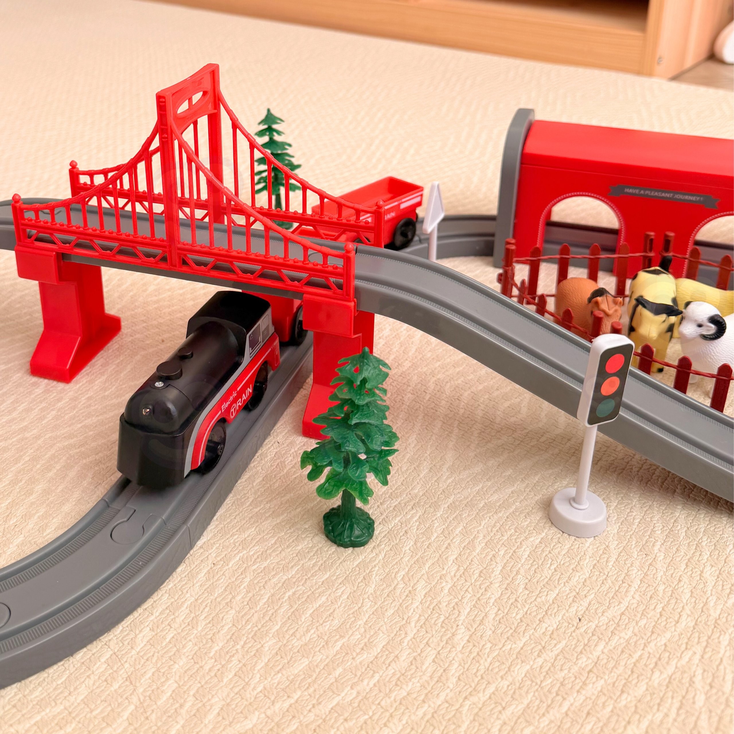 WOOPIE Electric Train Set Locomotive Track Farm Animals 70 pcs. - Slika 7