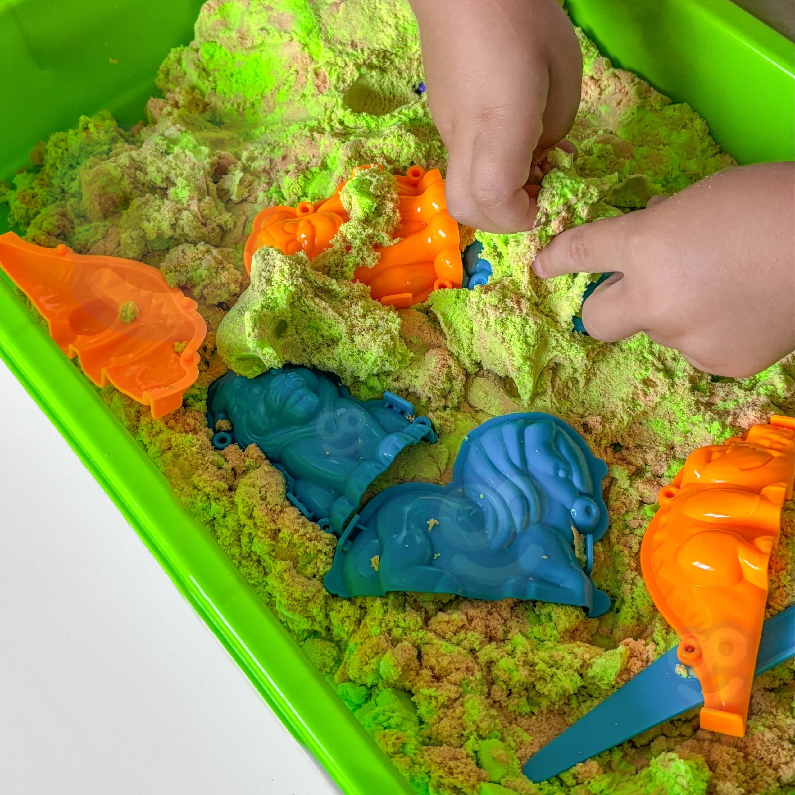 WOOPIE Kinetic Sand 1.5 kg XXL Set ZOO Safari Table with Molds - Slika 7