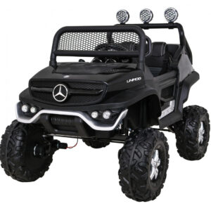 Vehicle Mercedes BENZ UNIMOG Black