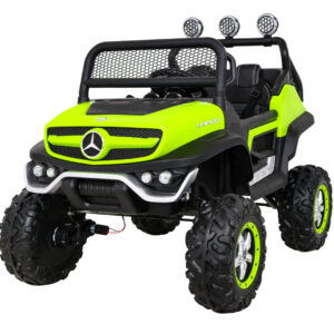 Vehicle Mercedes BENZ UNIMOG Green