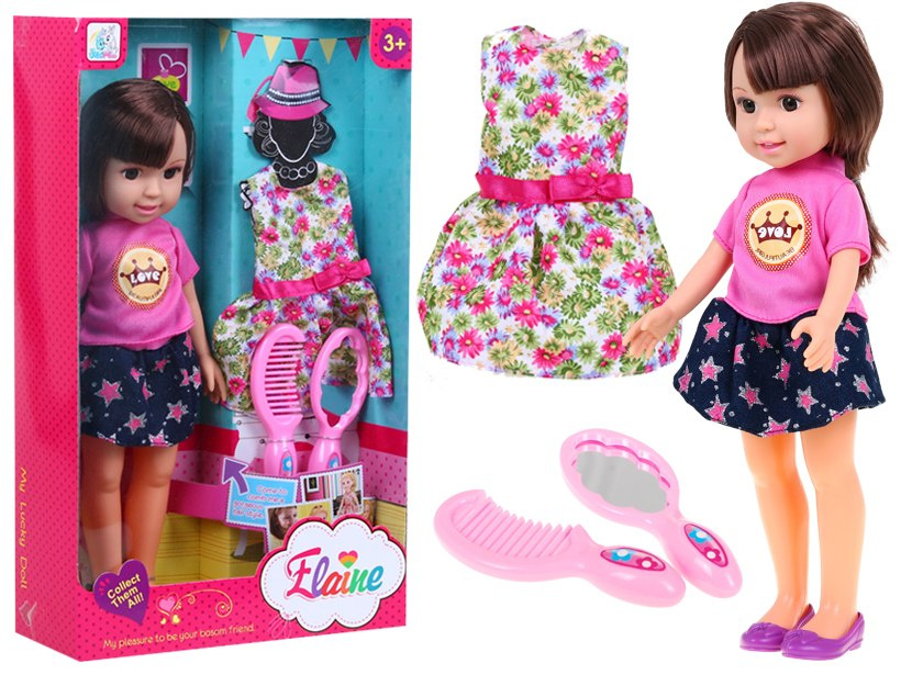 A Set Of Fashion Doll Brunette