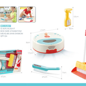 Cleaning kit with vacuum cleaner