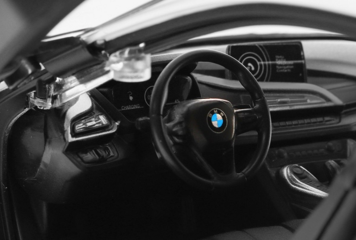 R/C toy car the BMW i8 White 1:14 RASTAR