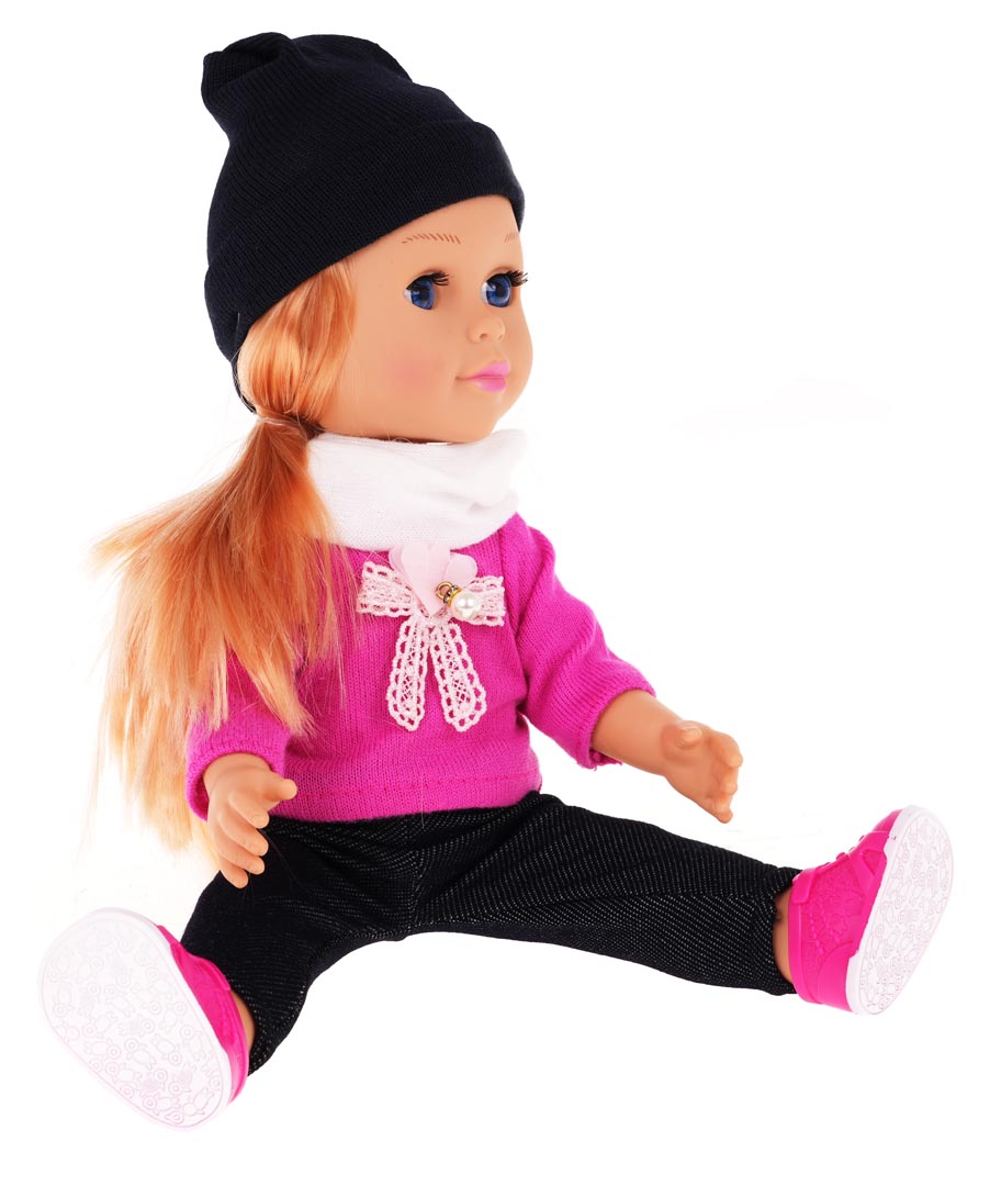 Klaudia doll + accessories